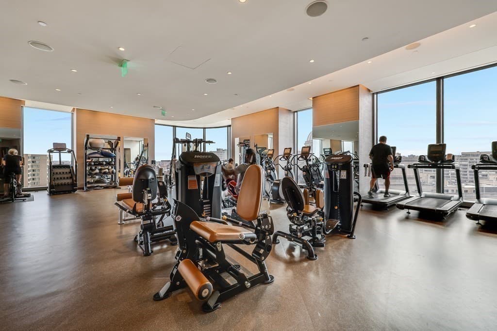 Condominium at 1 Dalton Street # 3805, Boston MA 02115, Boston, photo 18 of 31