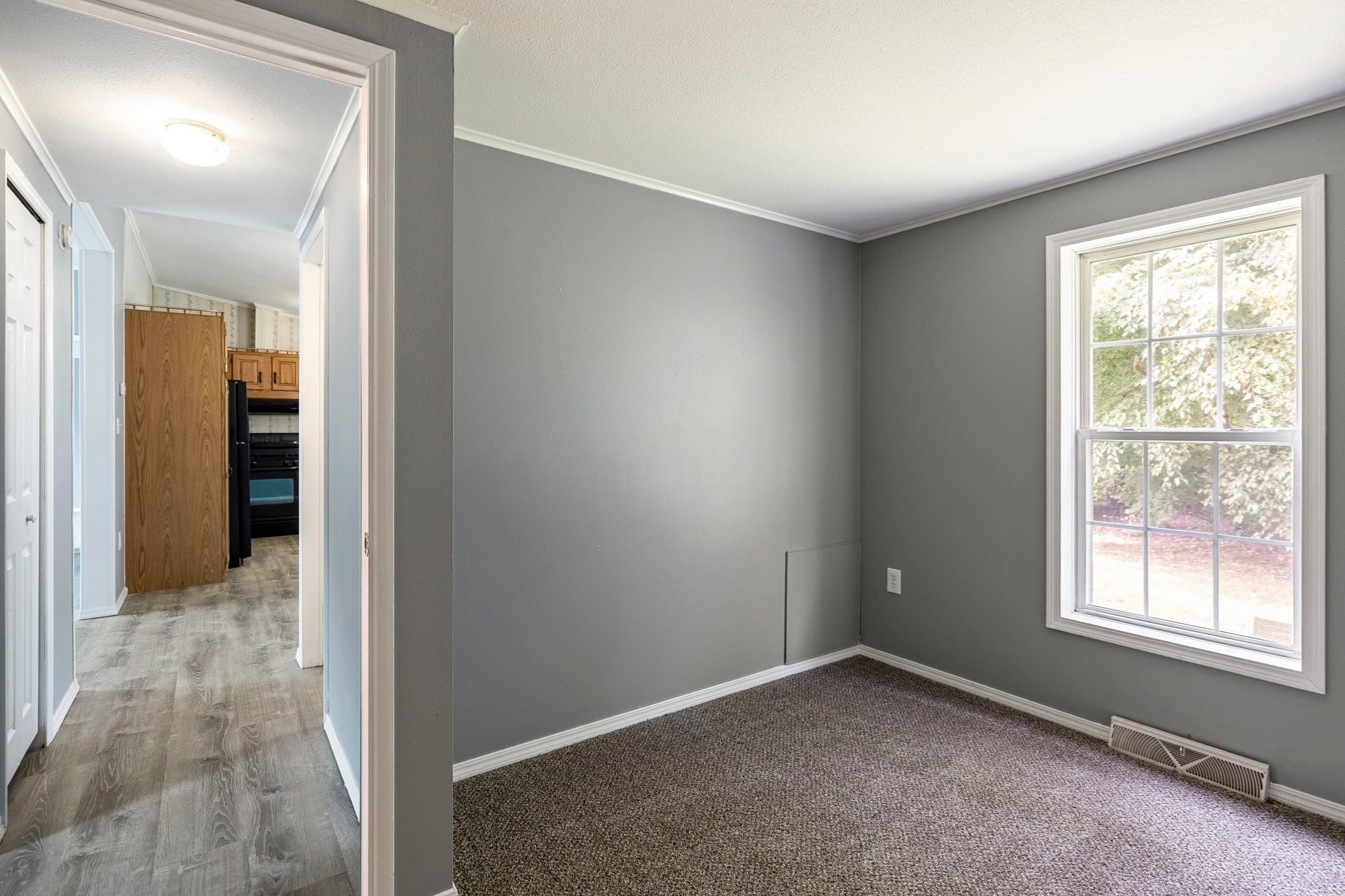 Mobile Home at 21 Fox Run, Brookfield MA 01506, Brookfield, photo 16 of 35