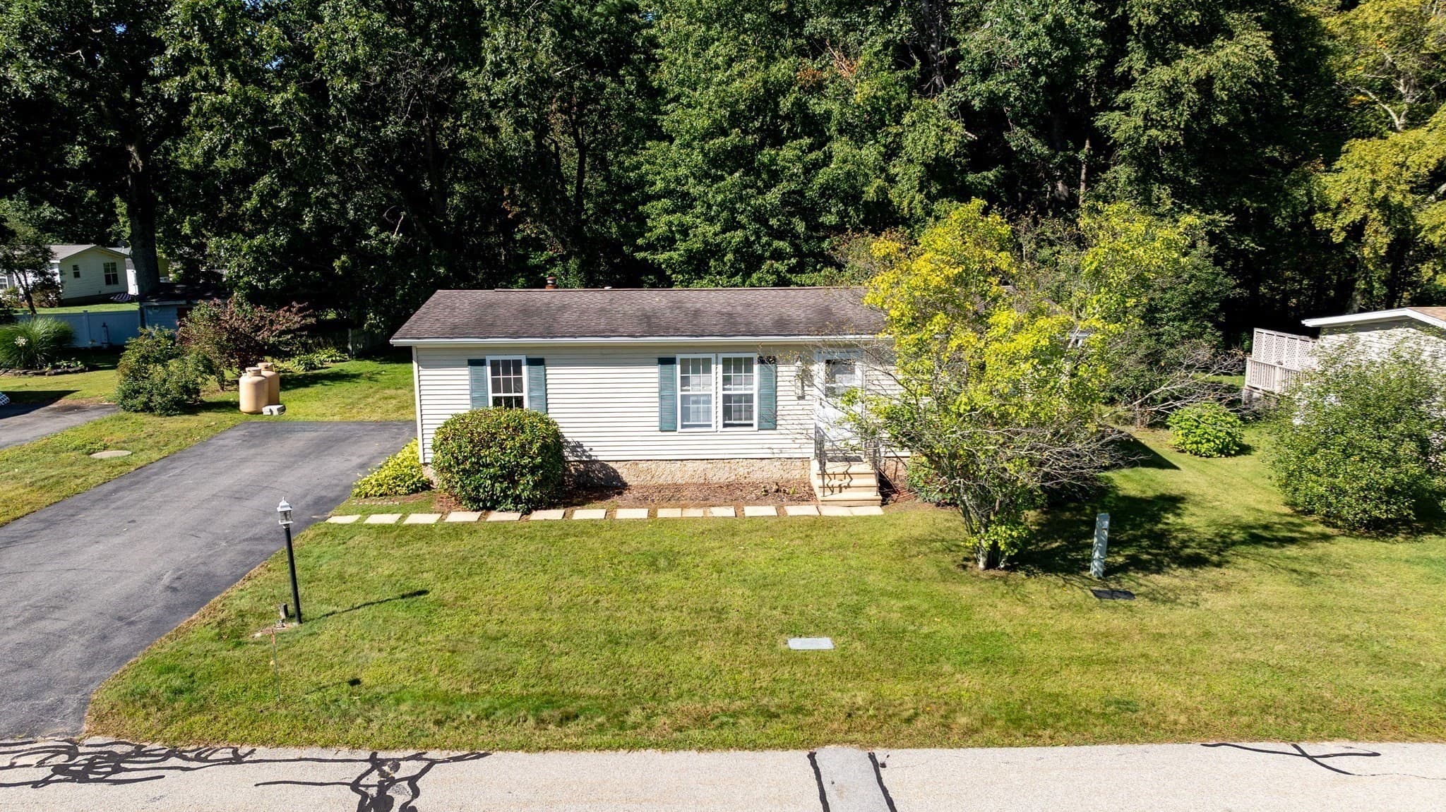 Mobile Home at 21 Fox Run, Brookfield MA 01506, Brookfield, photo 32 of 35
