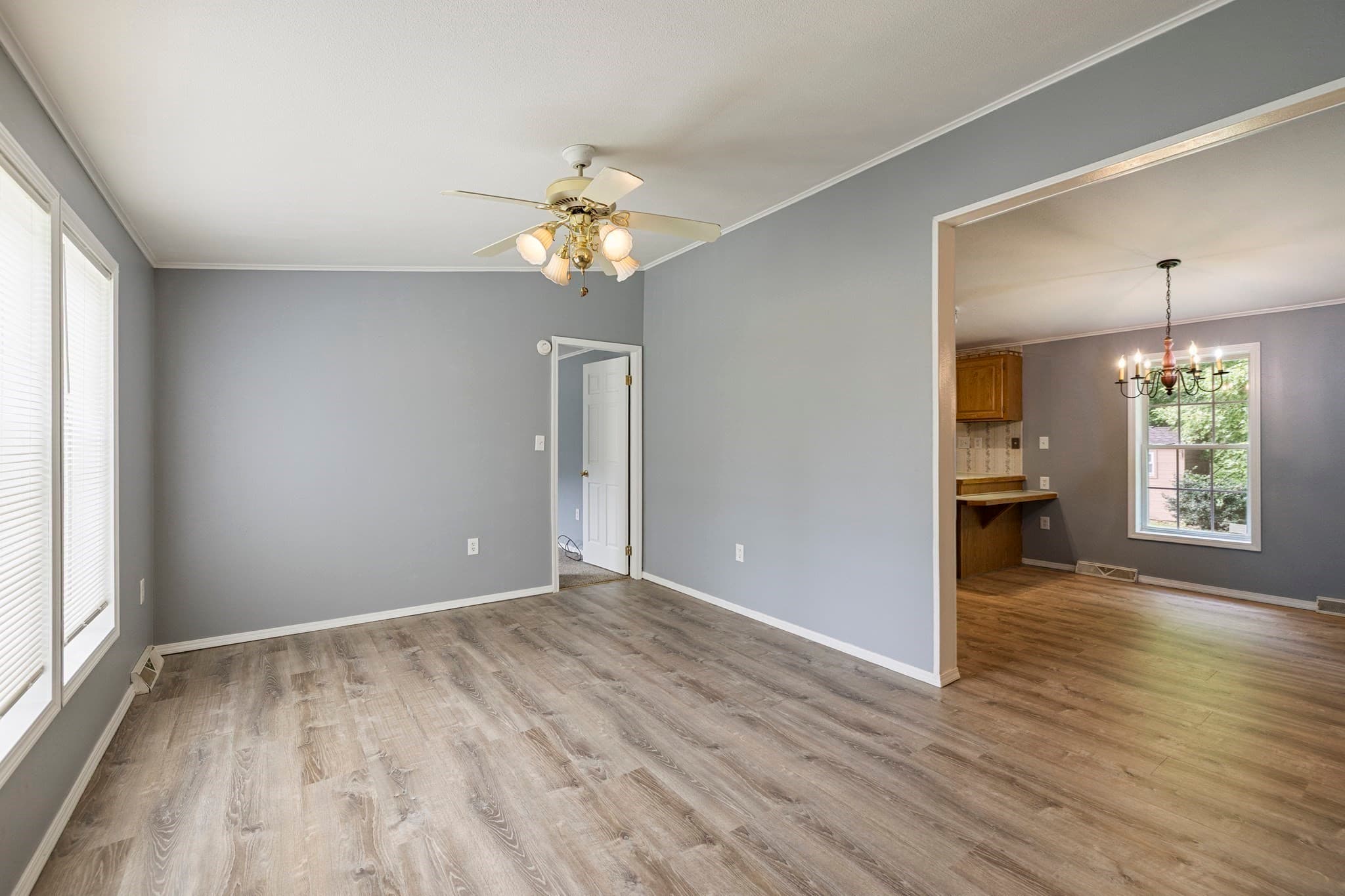 Mobile Home at 21 Fox Run, Brookfield MA 01506, Brookfield, photo 8 of 35