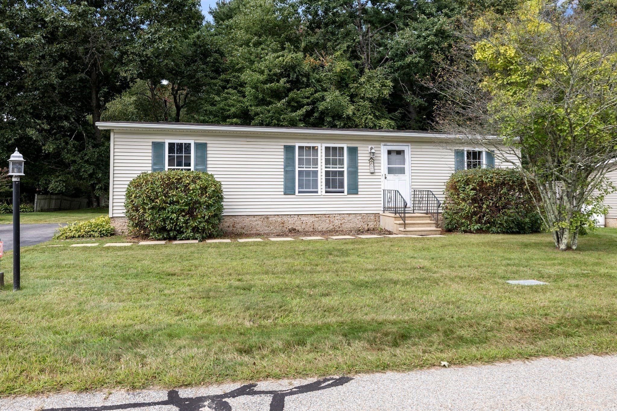 Mobile Home at 21 Fox Run, Brookfield MA 01506, Brookfield, photo 21 of 35
