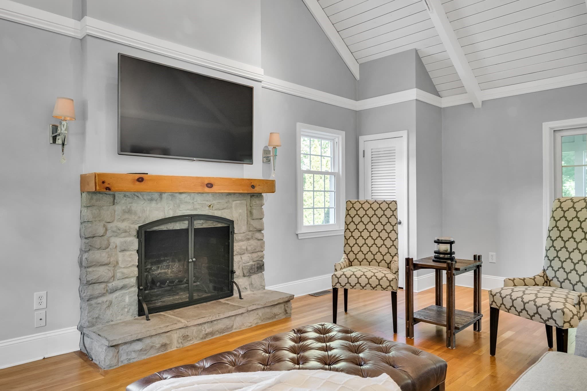 Single Family Residence at 8 Barry Dr, Framingham MA 01702, Framingham, photo 17 of 42