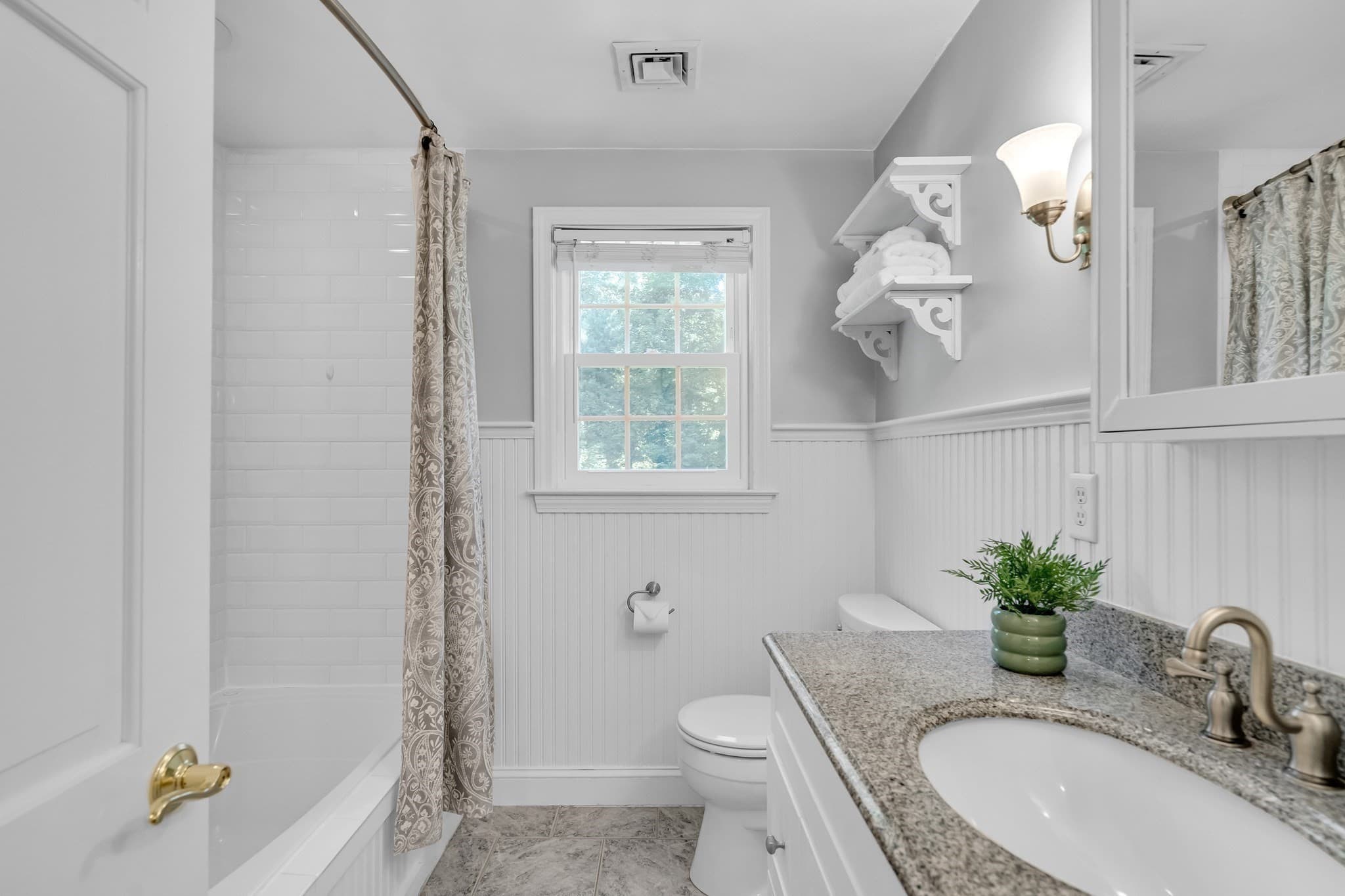 Single Family Residence at 8 Barry Dr, Framingham MA 01702, Framingham, photo 31 of 42