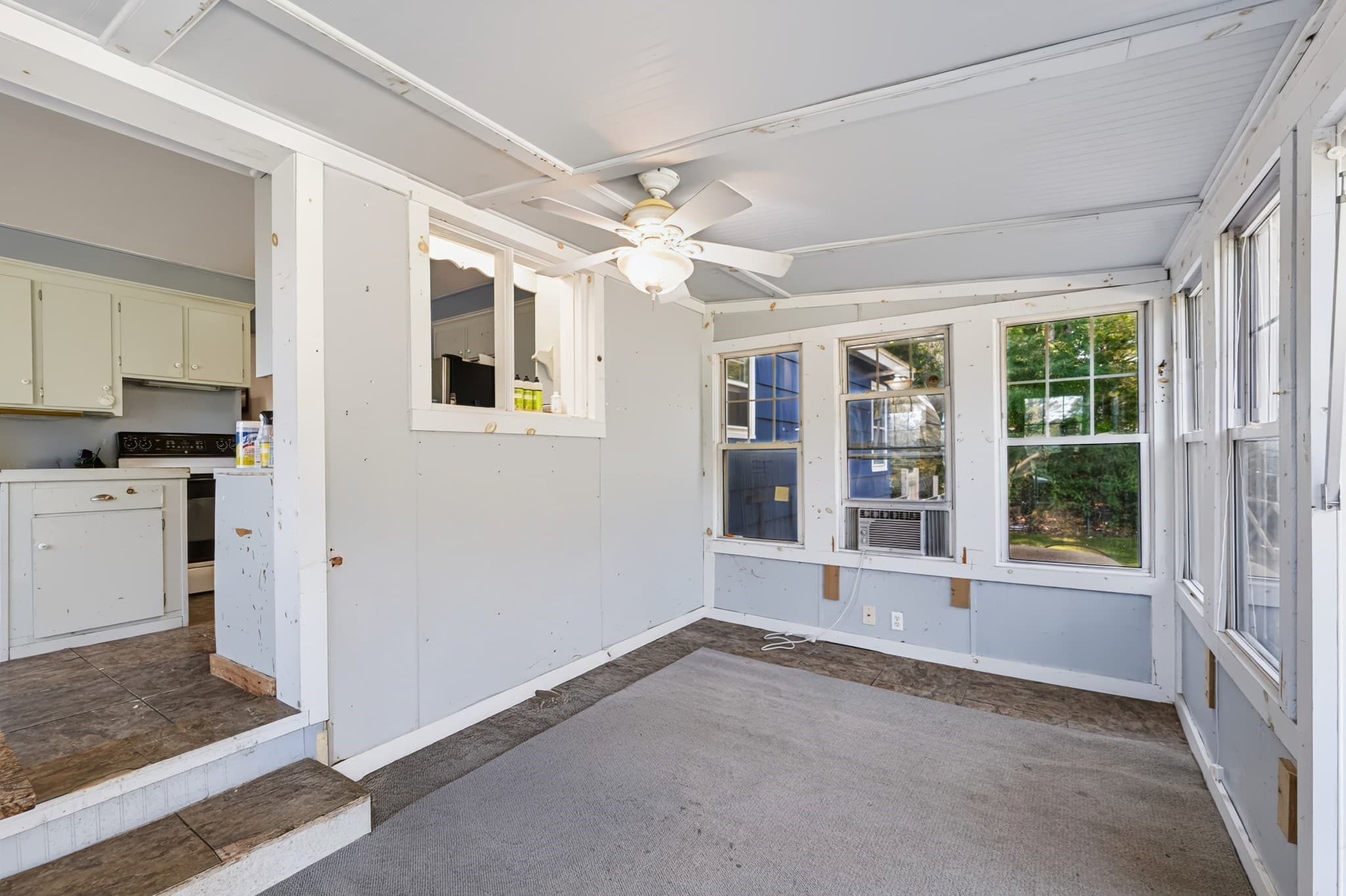 Single Family Residence at 21 Fern Ave, Amesbury MA 01913, Amesbury, photo 11 of 42