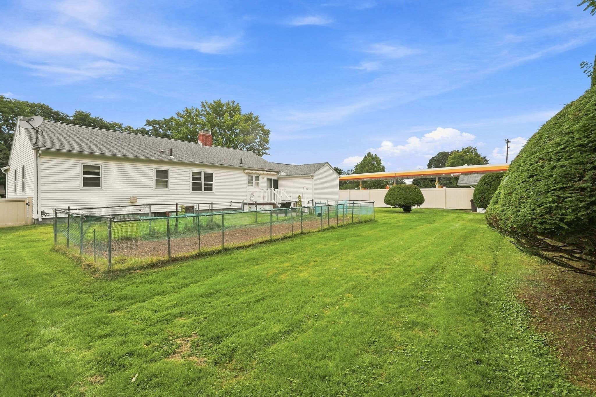Single Family Residence at 13 Parker St, Agawam MA 01001, Agawam, photo 7 of 35