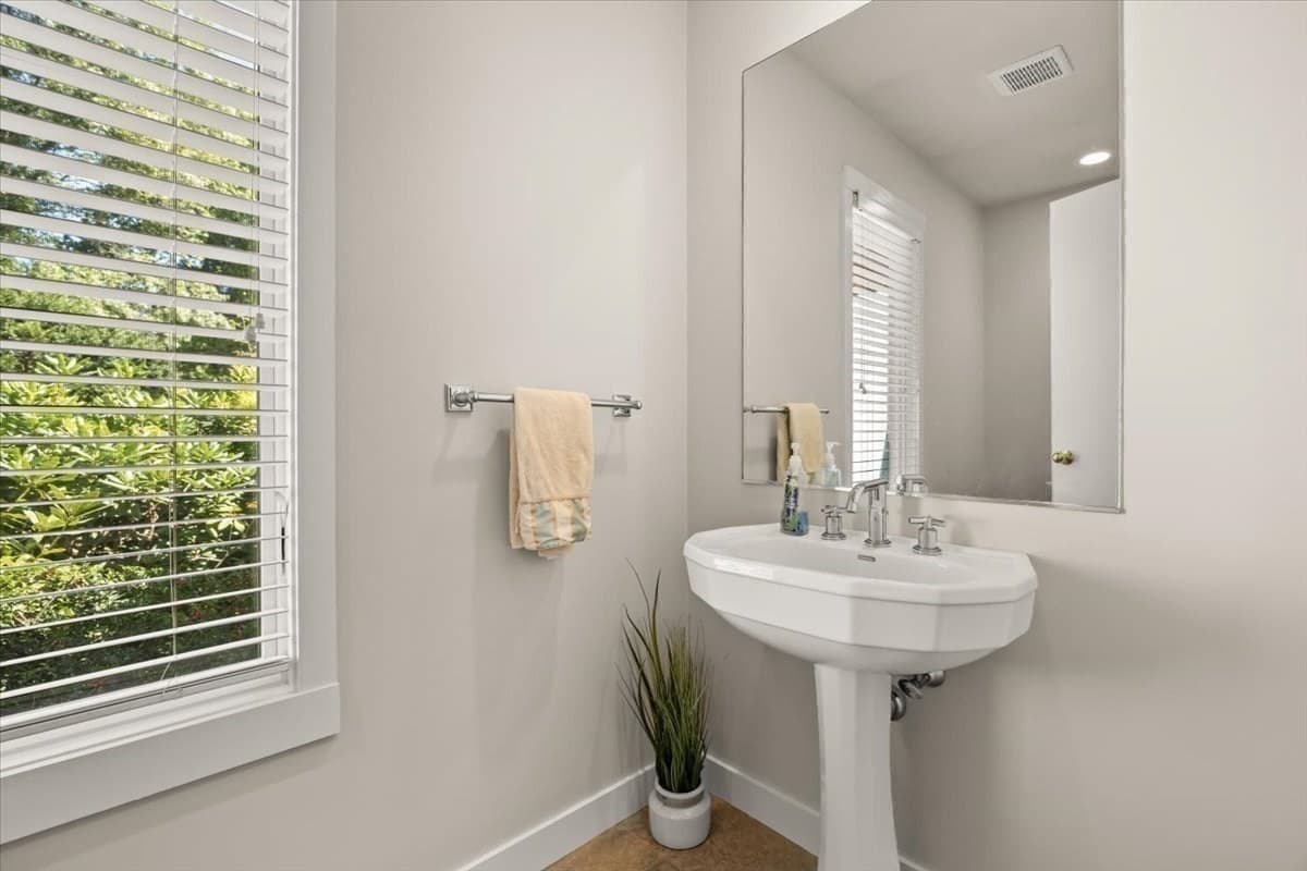 Condominium at 36 Baldwin Drive # 36, Sharon MA 02067, Sharon, photo 16 of 30