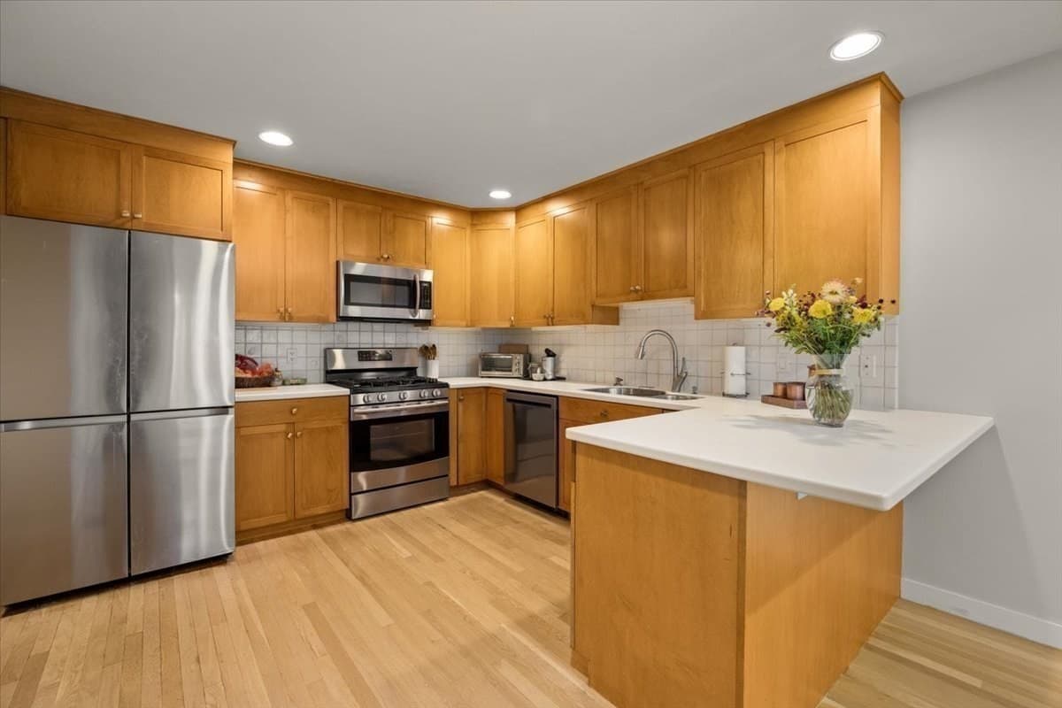Condominium at 36 Baldwin Drive # 36, Sharon MA 02067, Sharon, photo 7 of 30