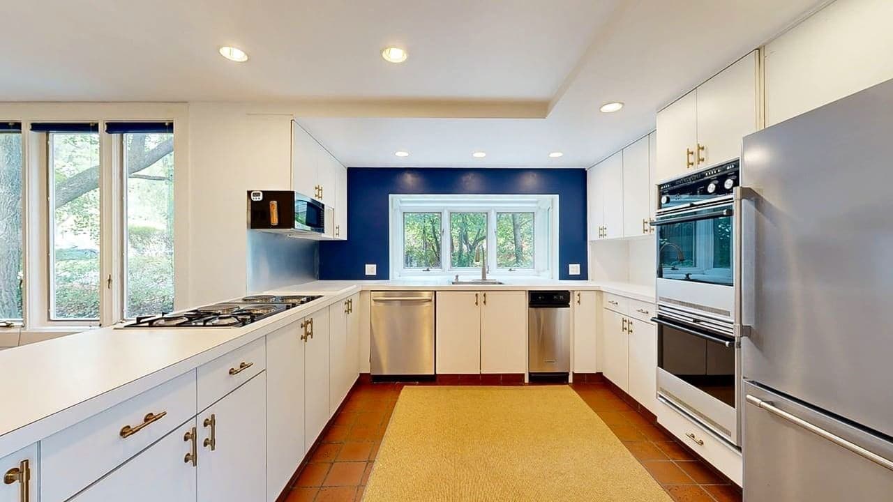 Single Family Residence at 45 Terrace Dr, Worcester MA 01609, Worcester, photo 9 of 42