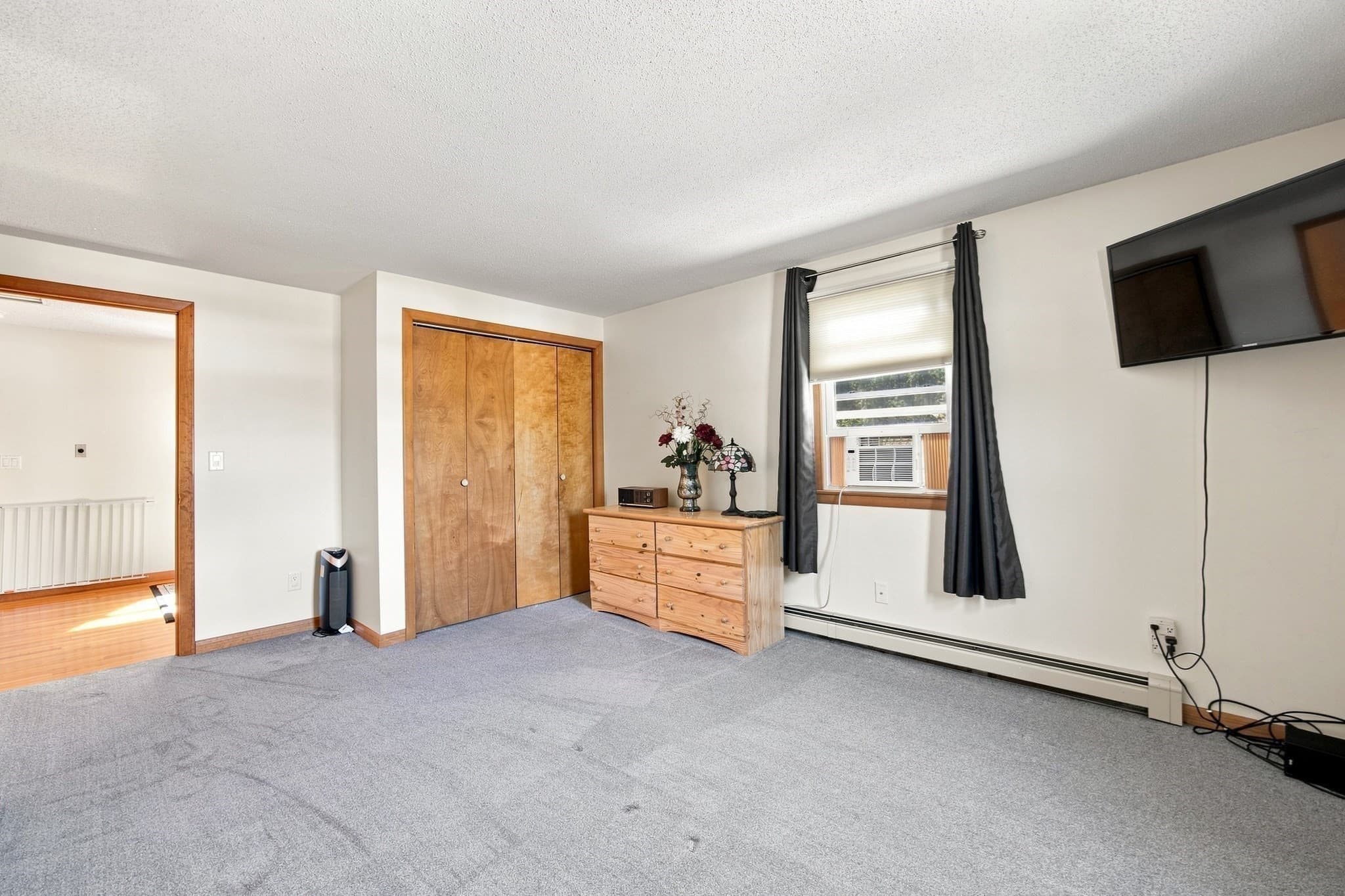 Single Family Residence at 4 Rita Circle, South Hadley MA 01075, South Hadley, photo 23 of 39
