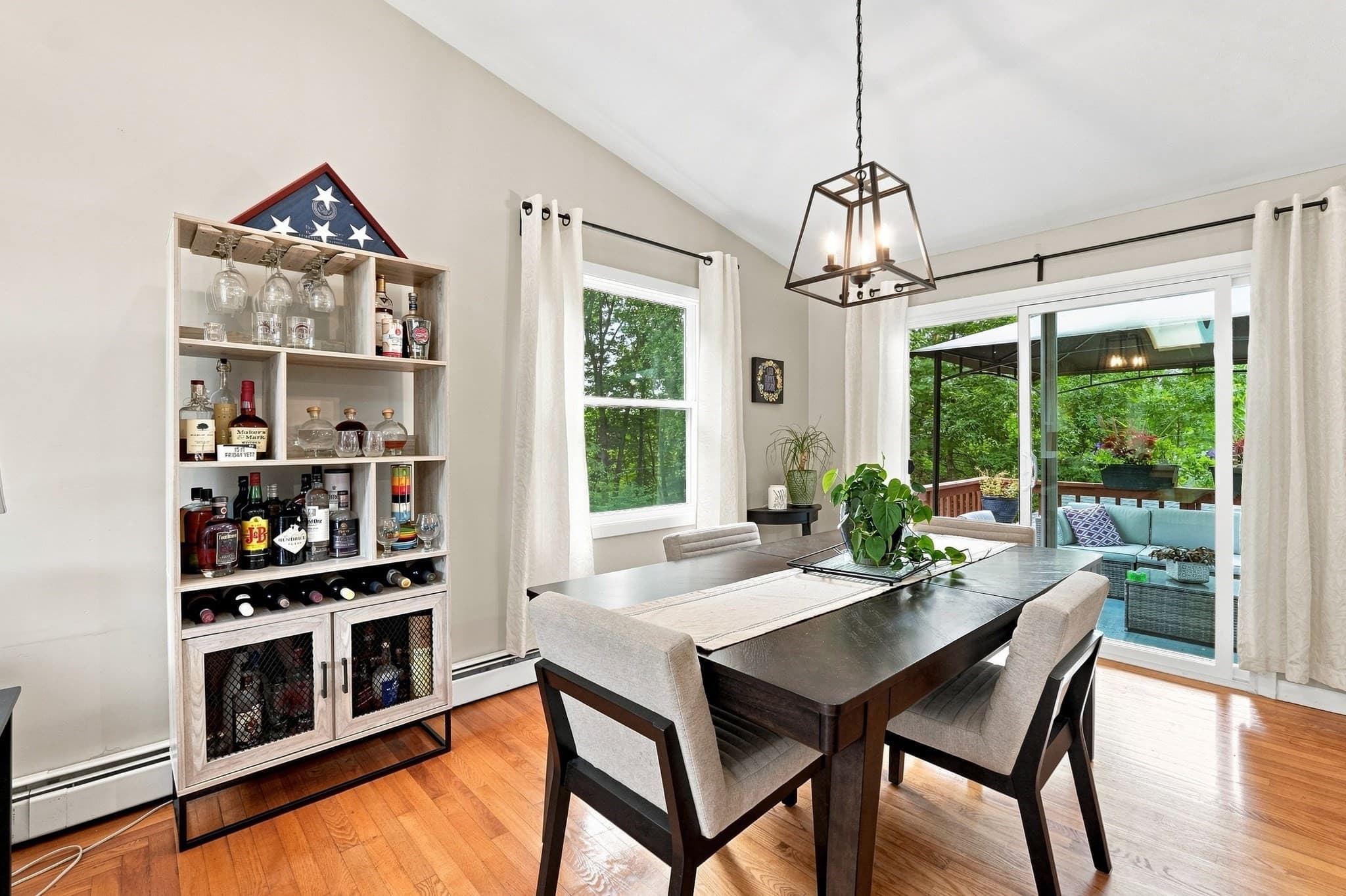 Single Family Residence at 32 Mountaindale Rd, Smithfield RI 02917, Smithfield, photo 13 of 39