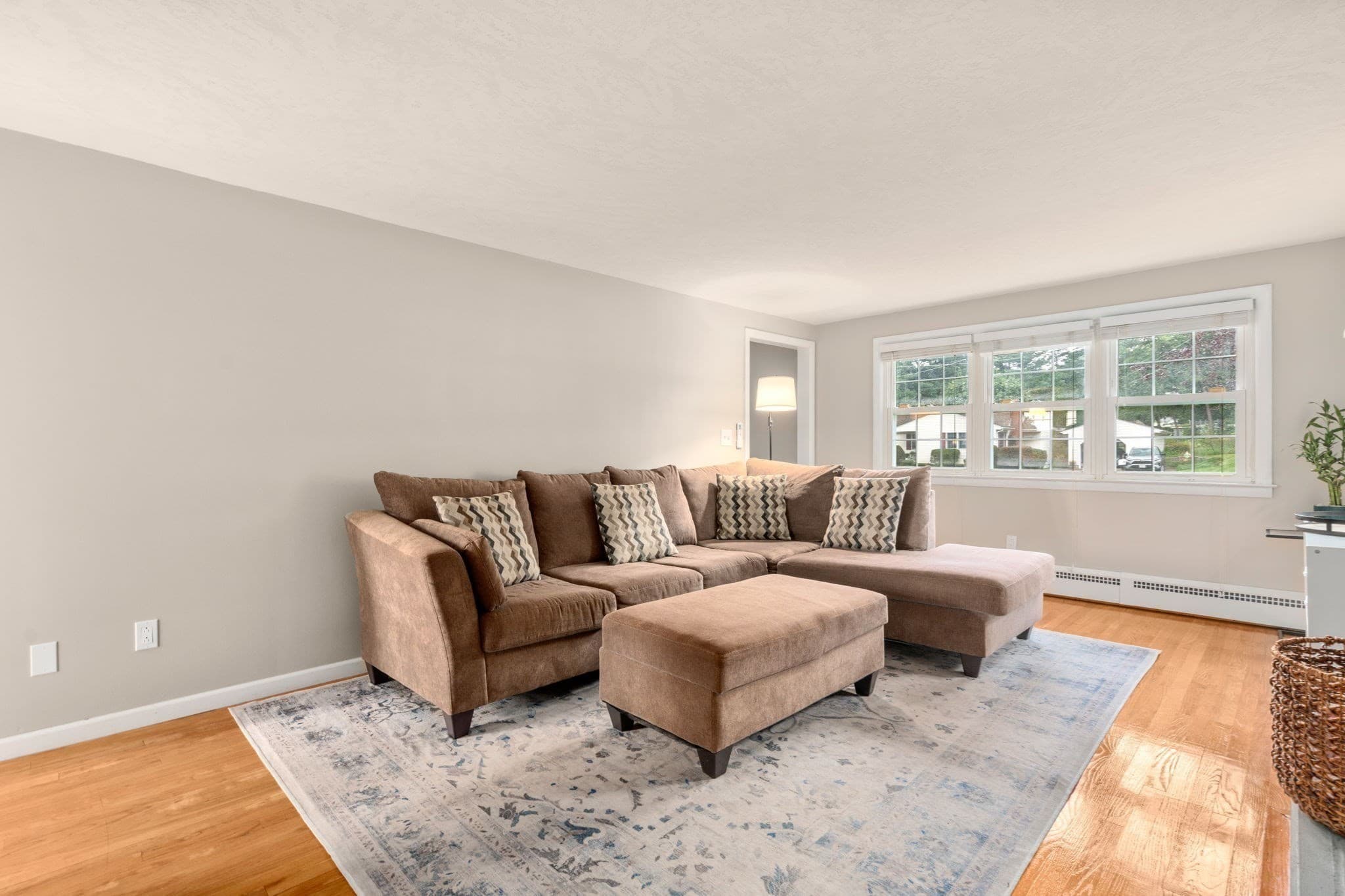 Single Family Residence at 38 Grandview Drive, Westfield MA 01085, Westfield, photo 4 of 42