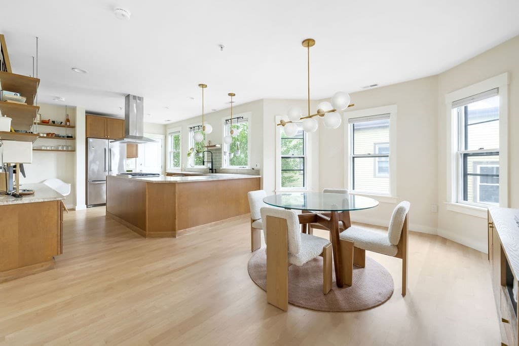 56 Gorham # 3, Somerville MA 02144