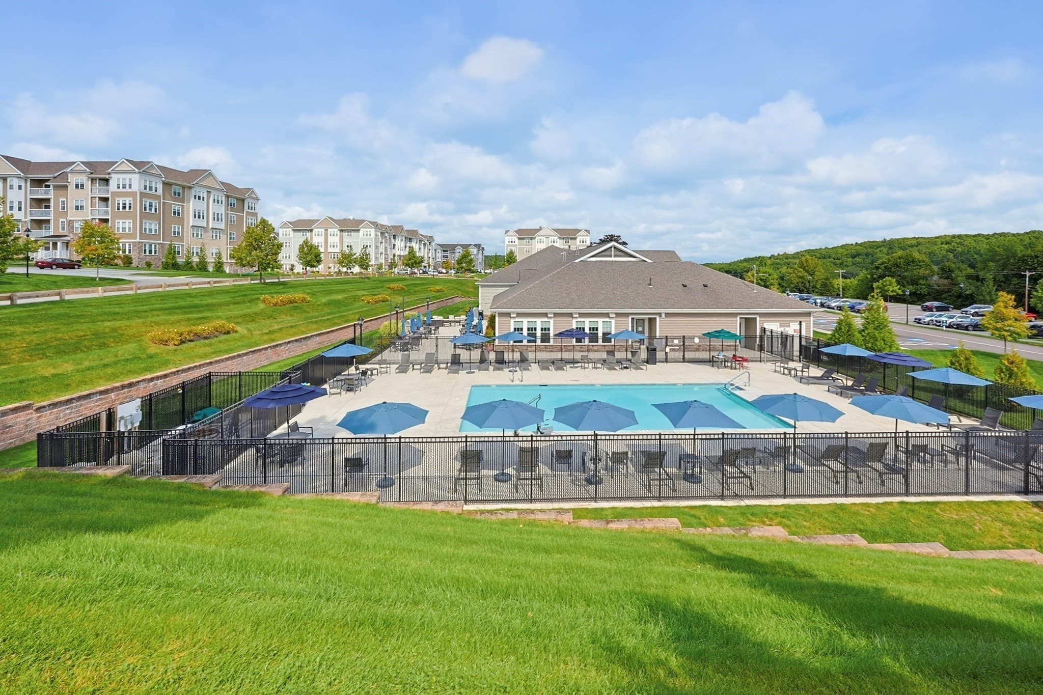 Condominium at 4 Peters Farm Way # 409, Westborough MA 01581, Westborough, photo 27 of 38