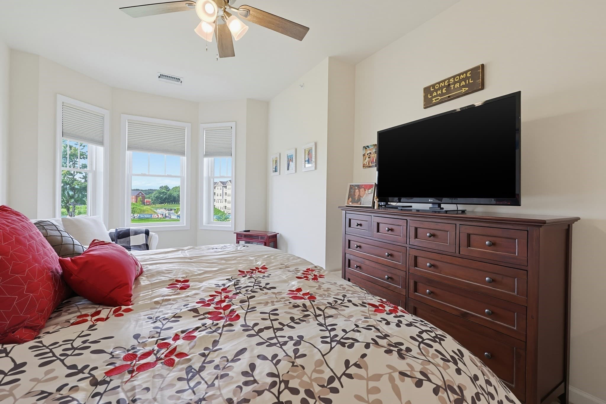 Condominium at 4 Peters Farm Way # 409, Westborough MA 01581, Westborough, photo 2 of 38