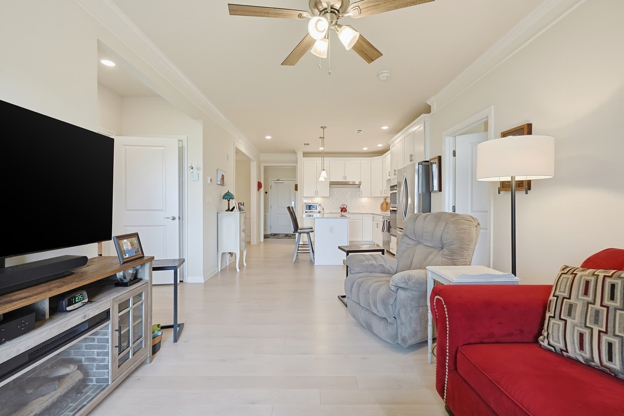 Condominium at 4 Peters Farm Way # 409, Westborough MA 01581, Westborough, photo 17 of 38