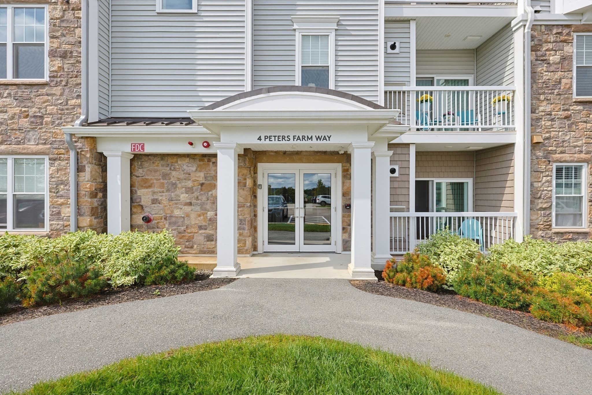 Condominium at 4 Peters Farm Way # 409, Westborough MA 01581, Westborough, photo 26 of 38