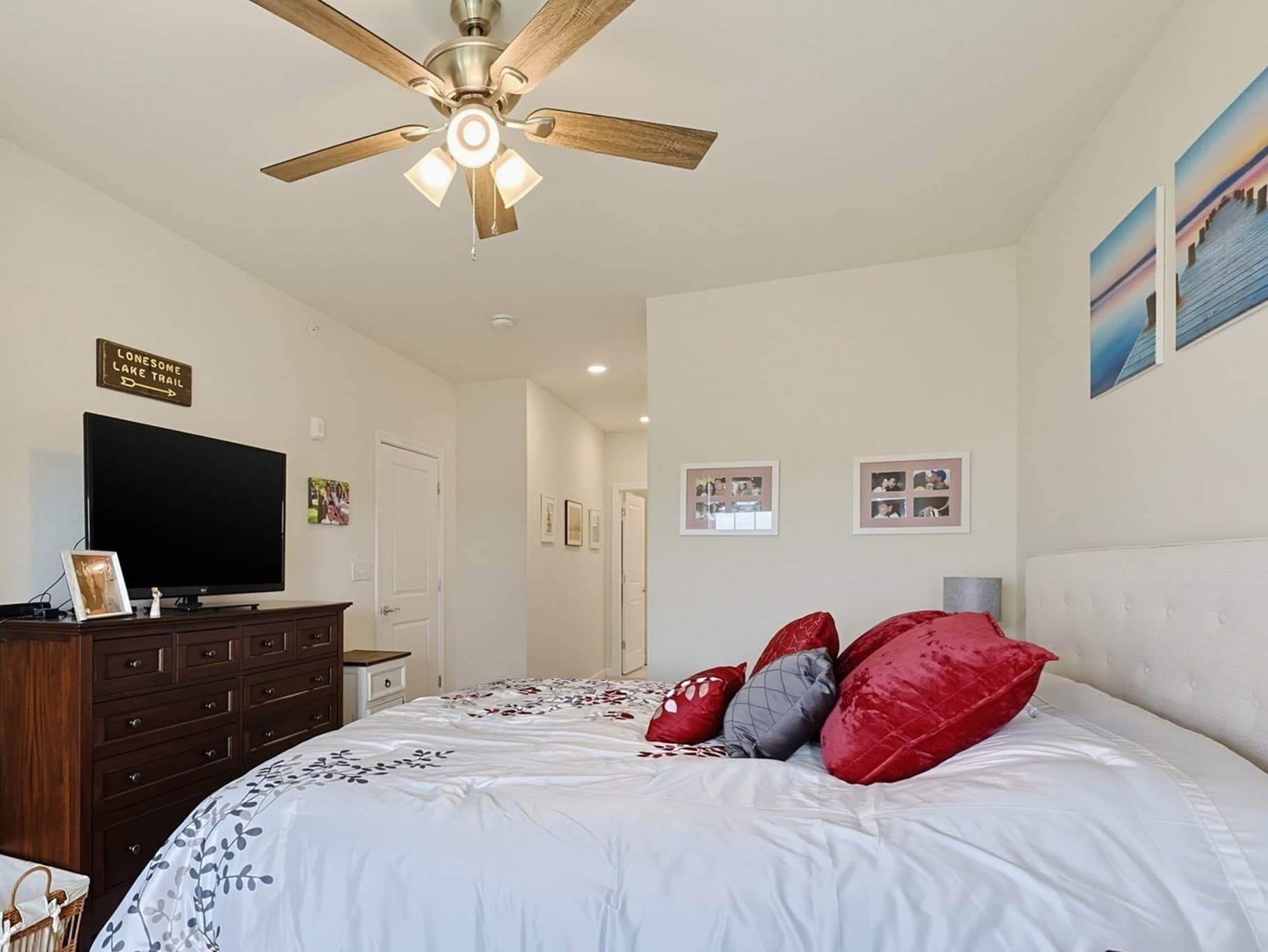 Condominium at 4 Peters Farm Way # 409, Westborough MA 01581, Westborough, photo 3 of 38