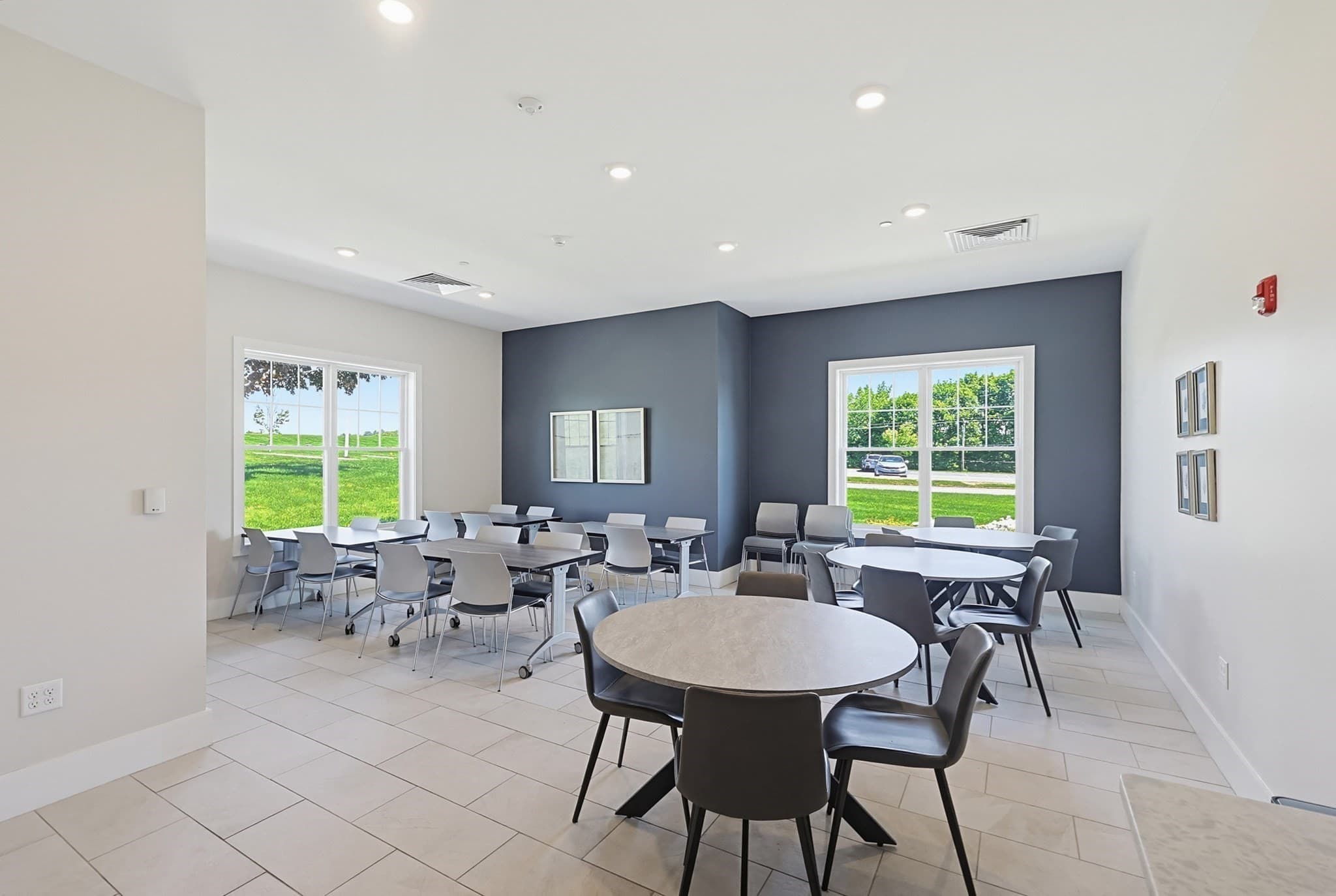 Condominium at 4 Peters Farm Way # 409, Westborough MA 01581, Westborough, photo 32 of 38
