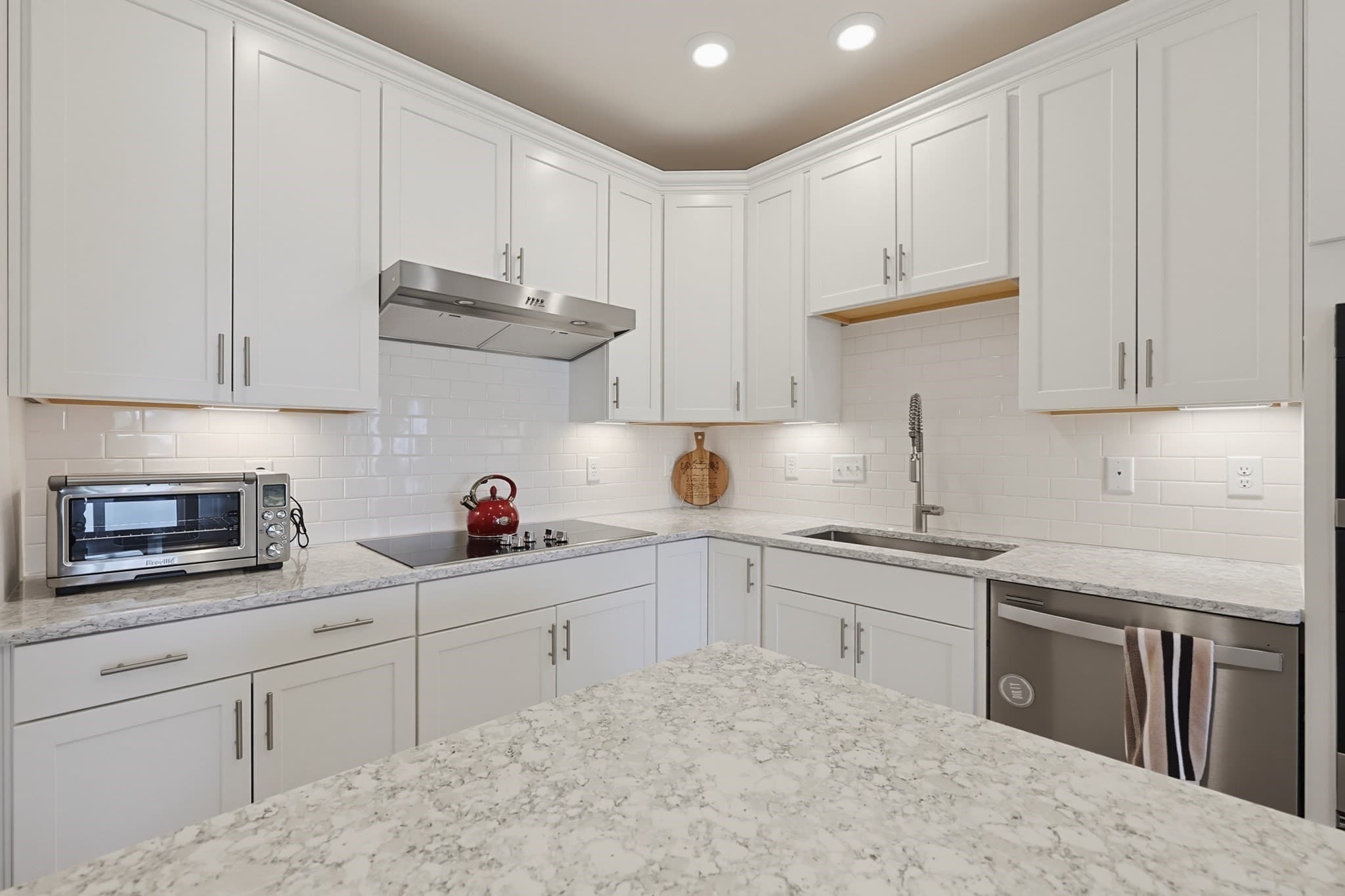 Condominium at 4 Peters Farm Way # 409, Westborough MA 01581, Westborough, photo 11 of 38