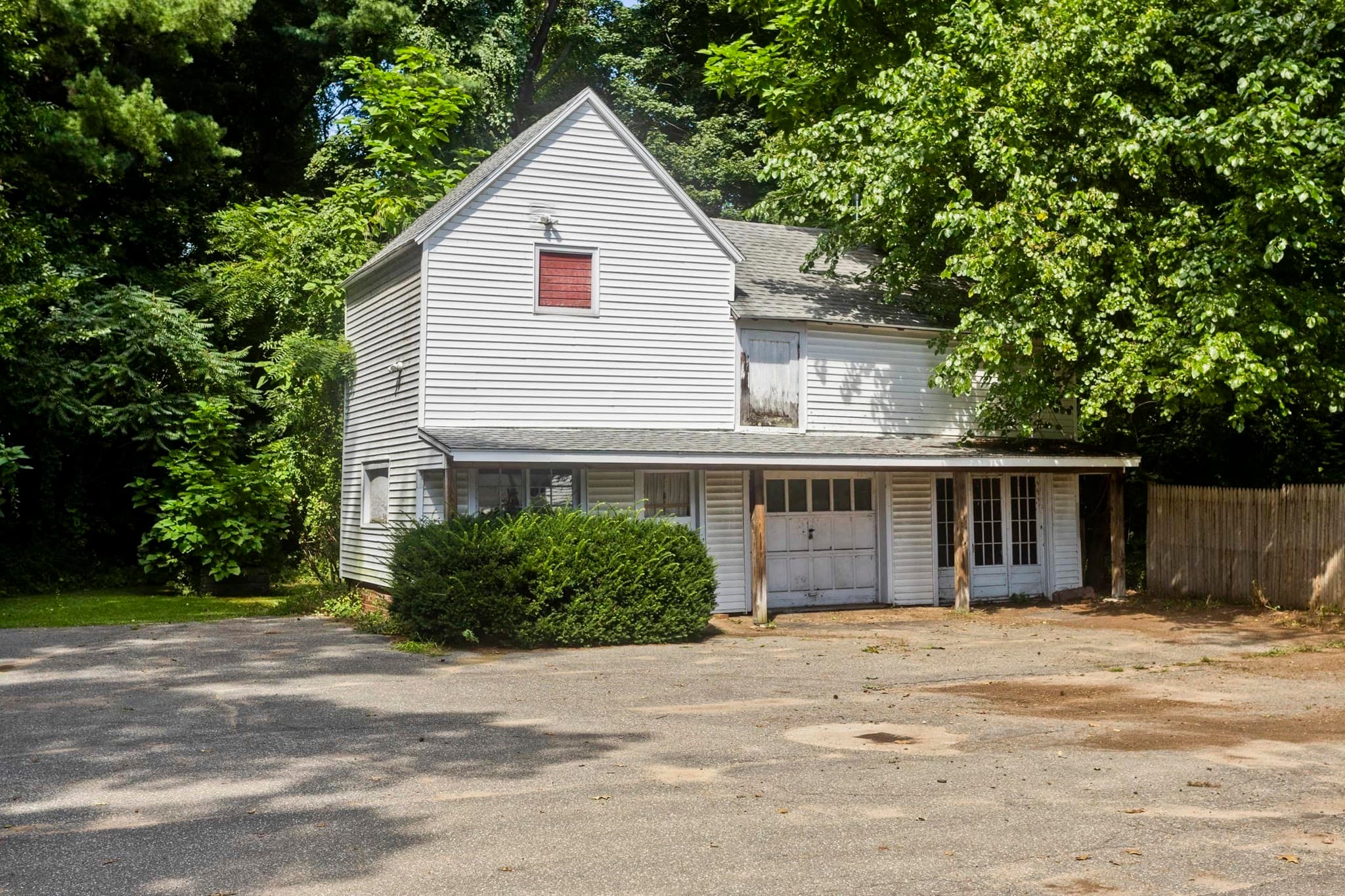 Single Family Residence at 137 Sheridan St., Chicopee MA 01020, Chicopee, photo 33 of 33
