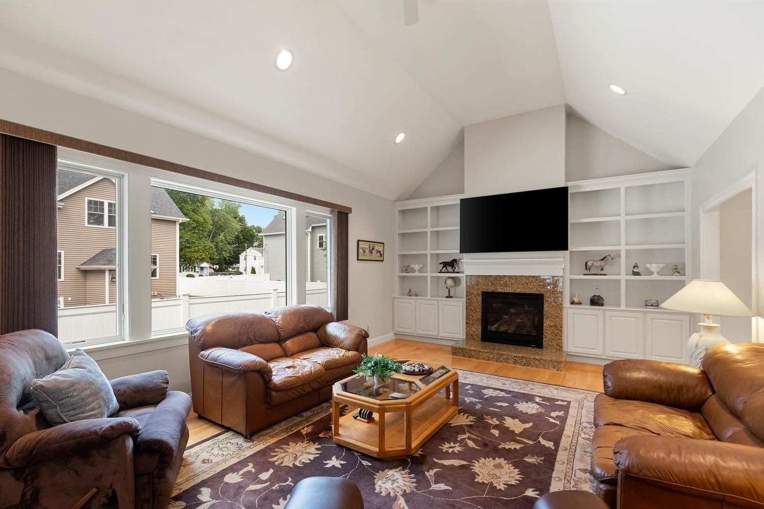 Single Family Residence at 30 Hampden Ave, Burlington MA 01803, Burlington, photo 14 of 33