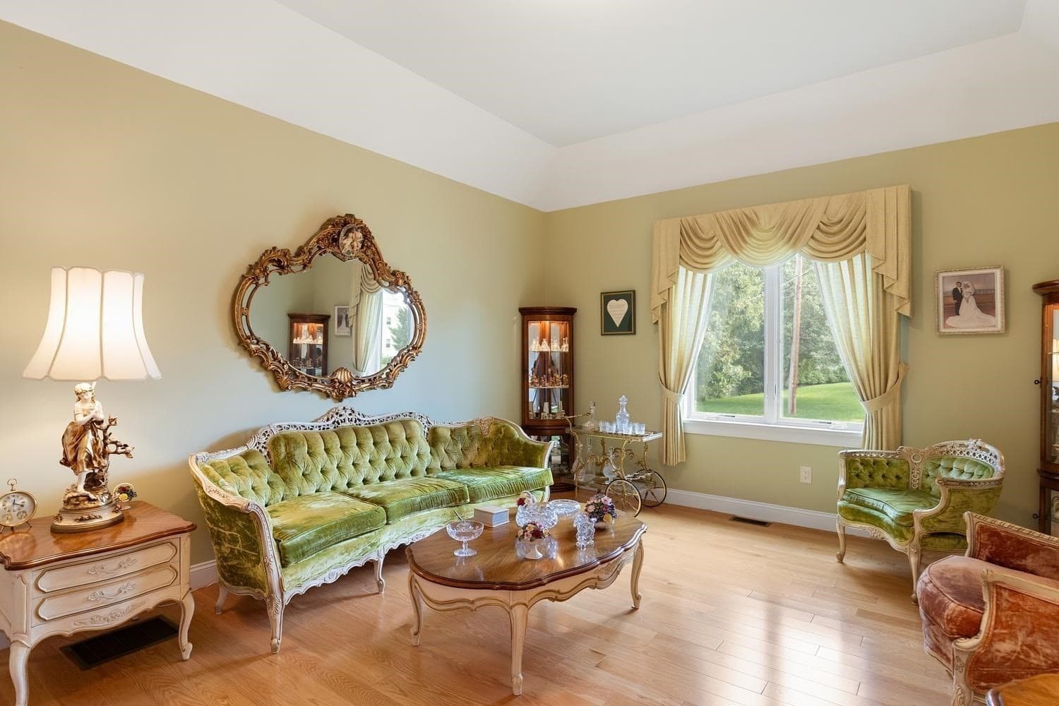 Single Family Residence at 30 Hampden Ave, Burlington MA 01803, Burlington, photo 19 of 33
