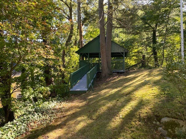 Condominium at 56 Vinton Street # 3, Melrose MA 02176, Melrose, photo 22 of 23