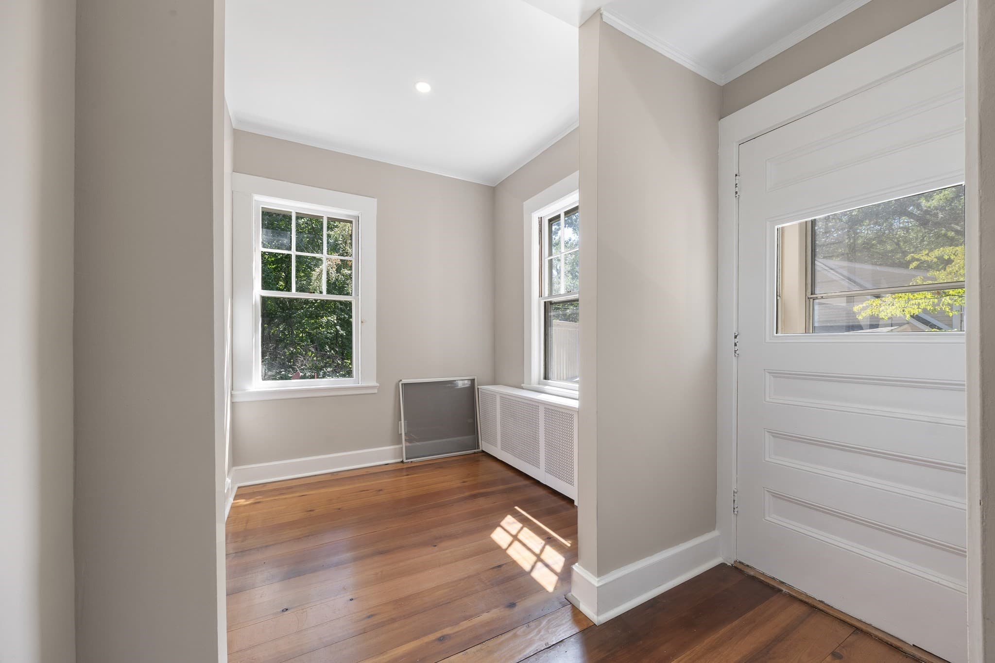 Condominium at 56 Vinton Street # 3, Melrose MA 02176, Melrose, photo 9 of 23