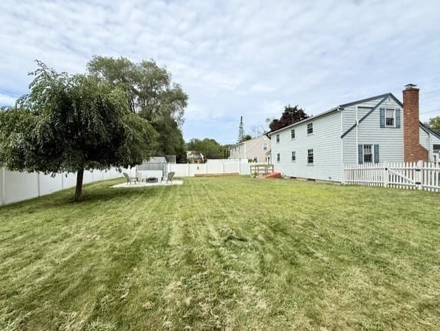 Single Family Residence at 1 New York Ave, Blackstone MA 01504, Blackstone, photo 3 of 34
