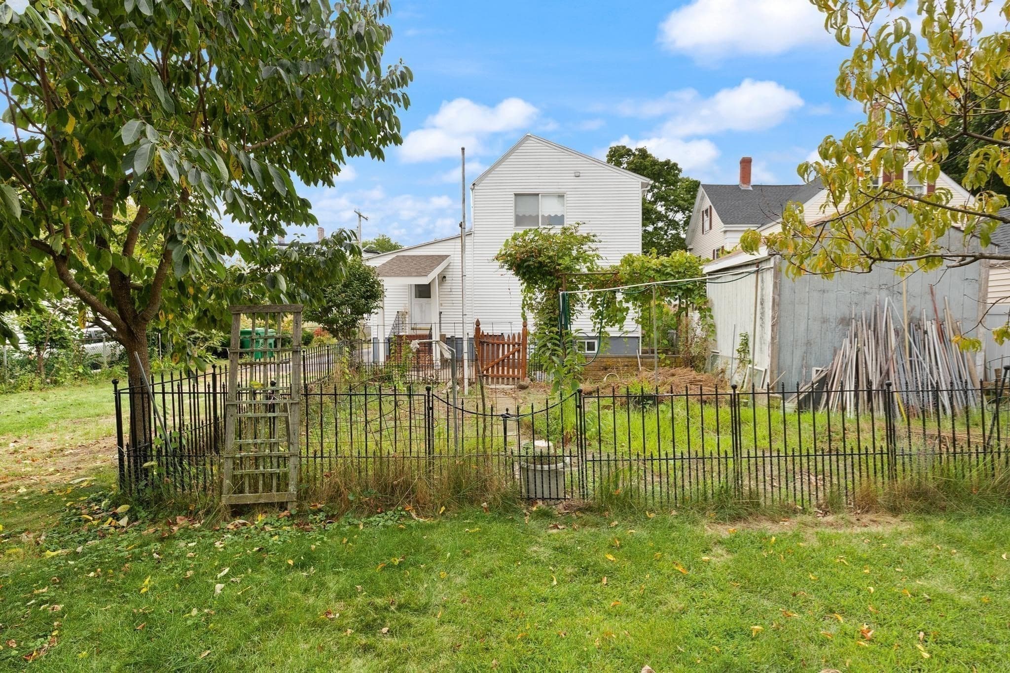 Single Family Residence at 161 Park St, Medford MA 02155, Medford, photo 38 of 40