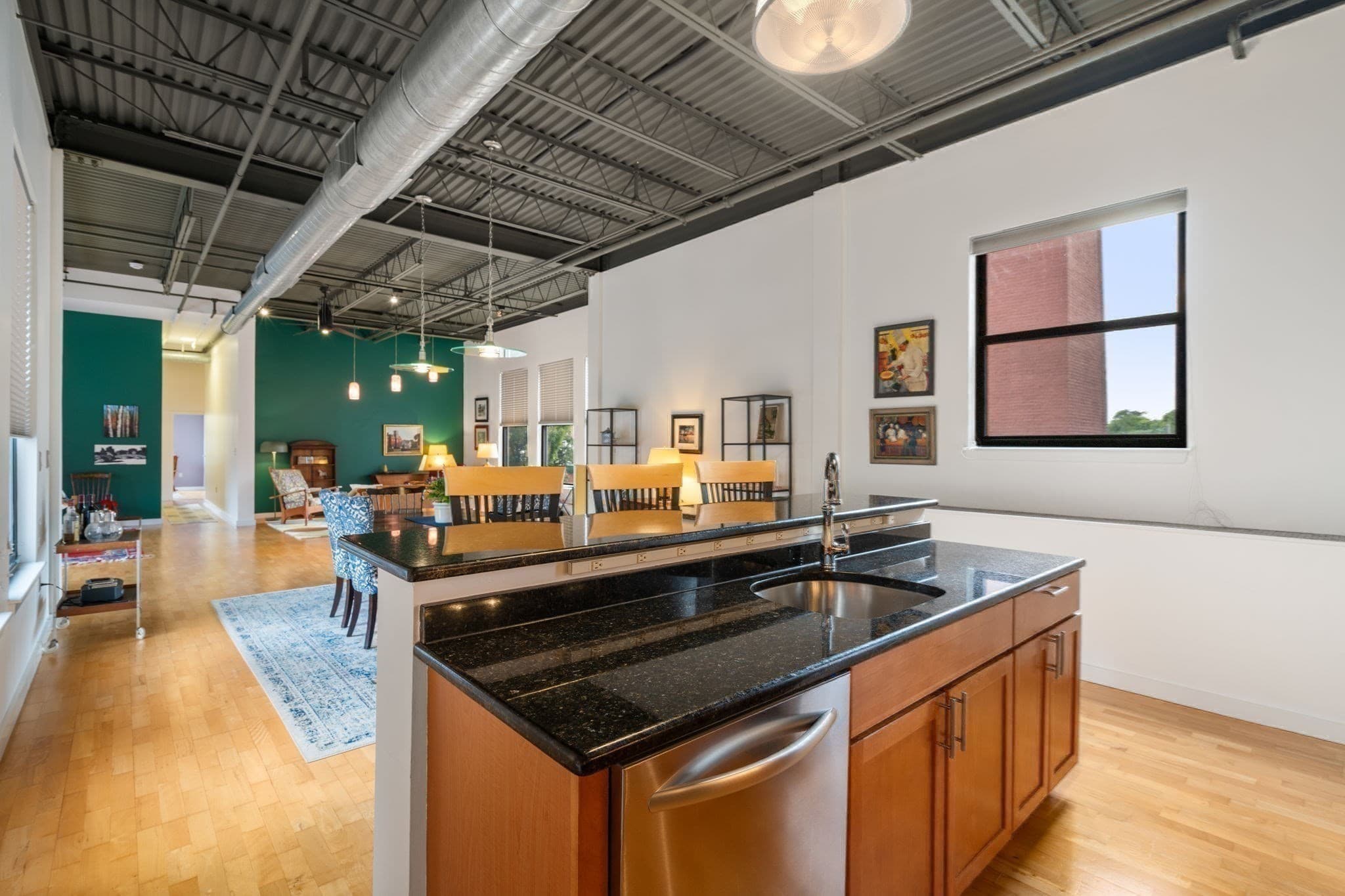 Condominium at 1 Envelope Terrace # 211, Worcester MA 01604, Worcester, photo 2 of 30
