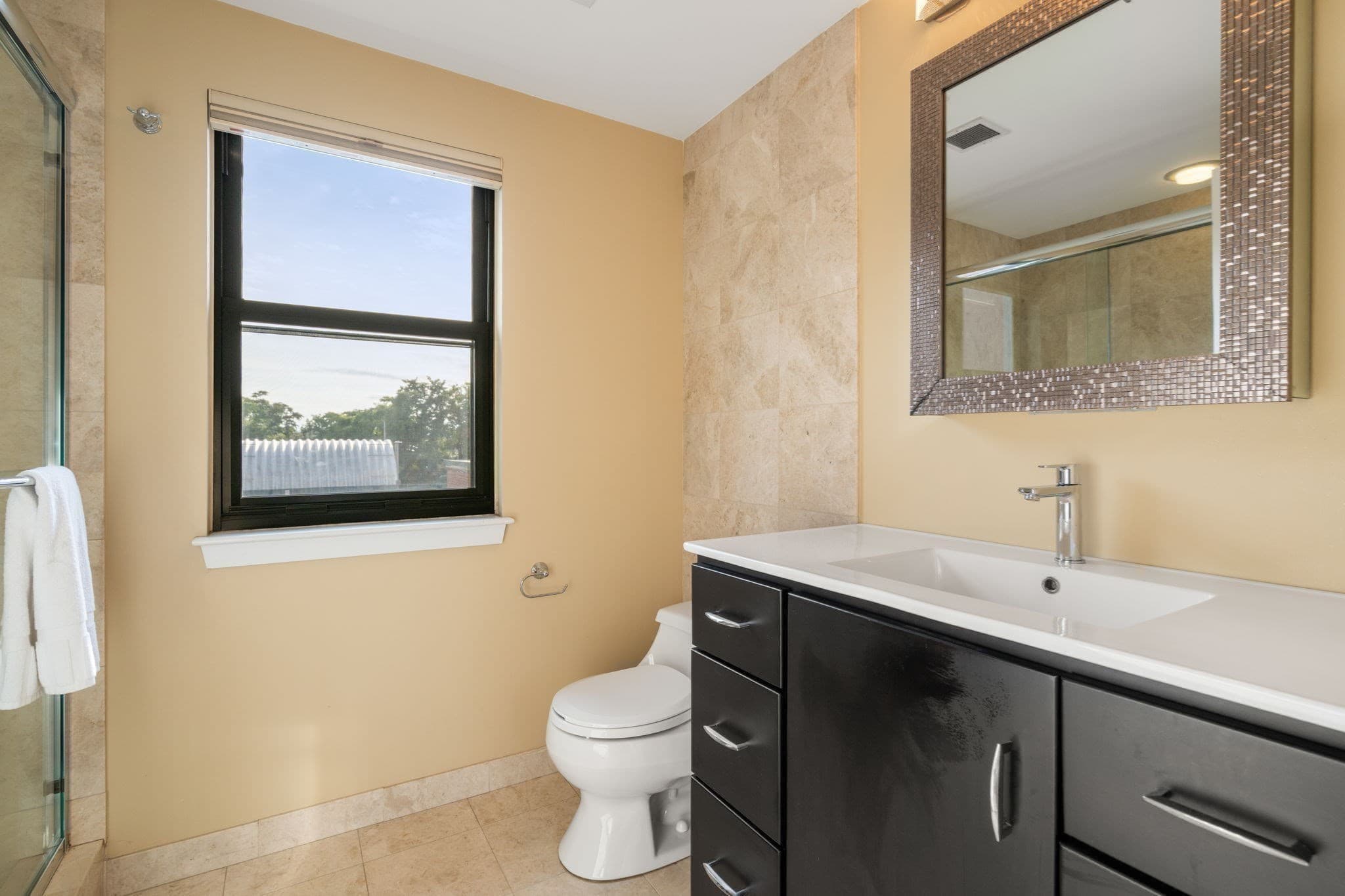 Condominium at 1 Envelope Terrace # 211, Worcester MA 01604, Worcester, photo 18 of 30