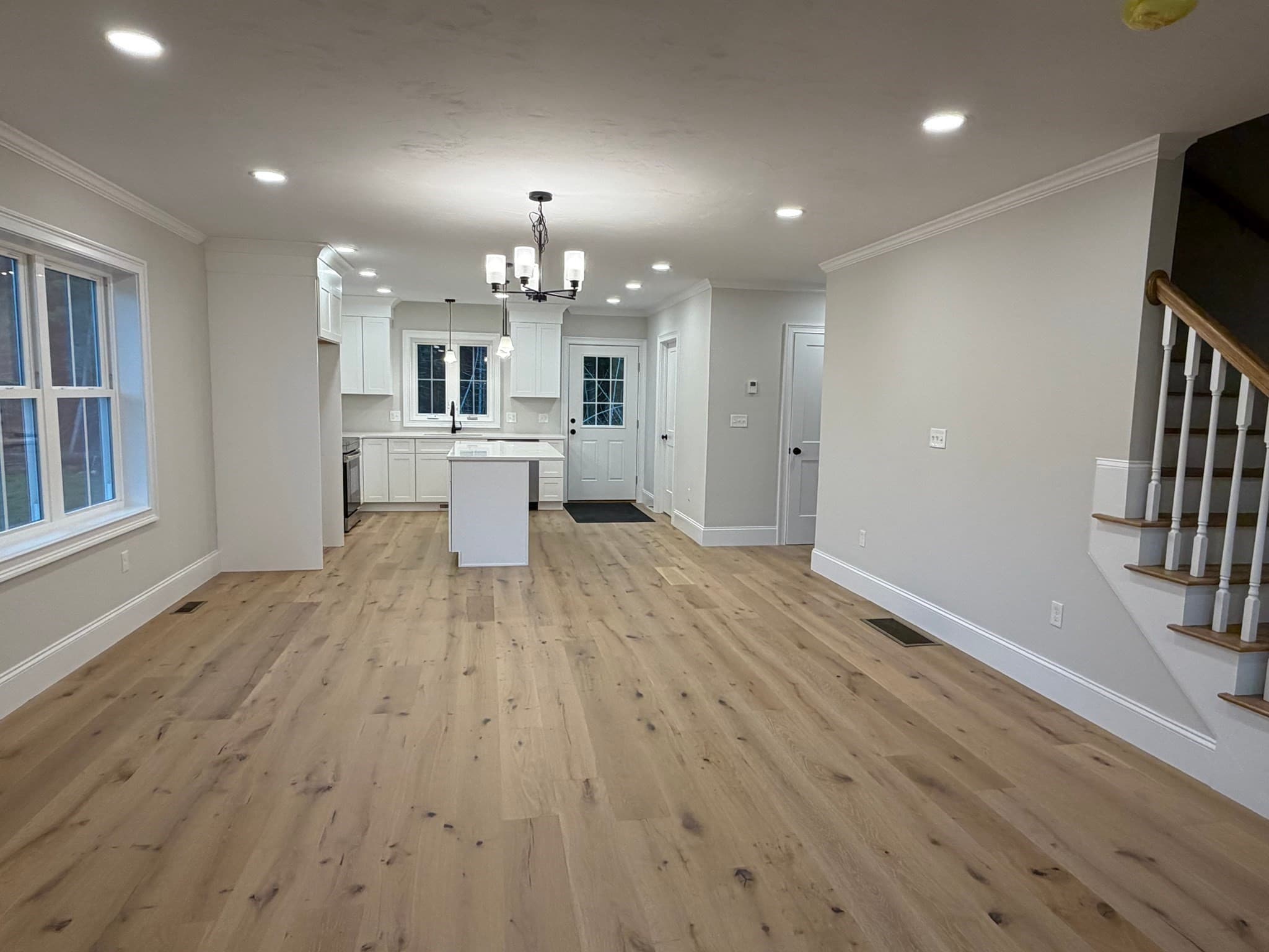 Single Family Residence at 10 Maple Hill Rd, Lakeville MA 02347, Lakeville, photo 3 of 30