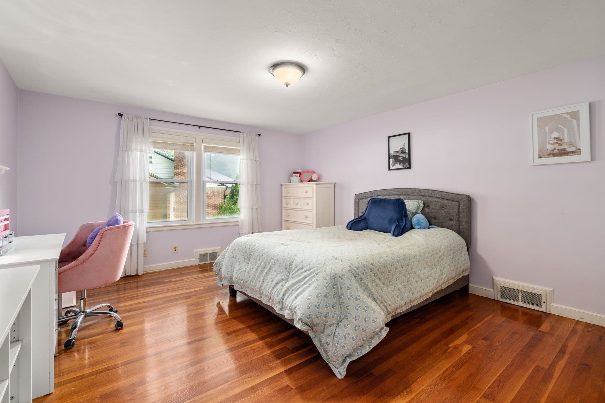Single Family Residence at 15 Claridge Dr, Worcester MA 01602, Worcester, photo 18 of 30
