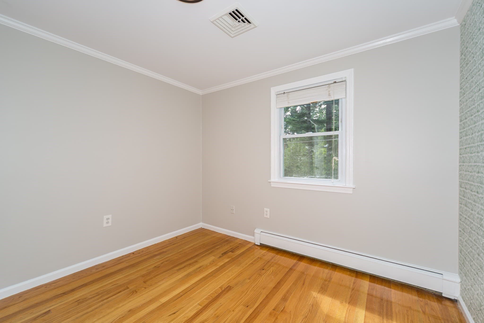 Single Family Residence at 3 Short Street, Franklin MA 02038, Franklin, photo 13 of 35