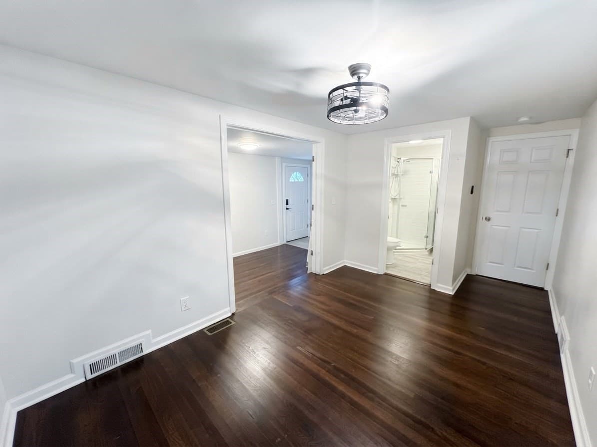 Single Family Residence at 35 W Akard St, Ludlow MA 01056, Ludlow, photo 6 of 15