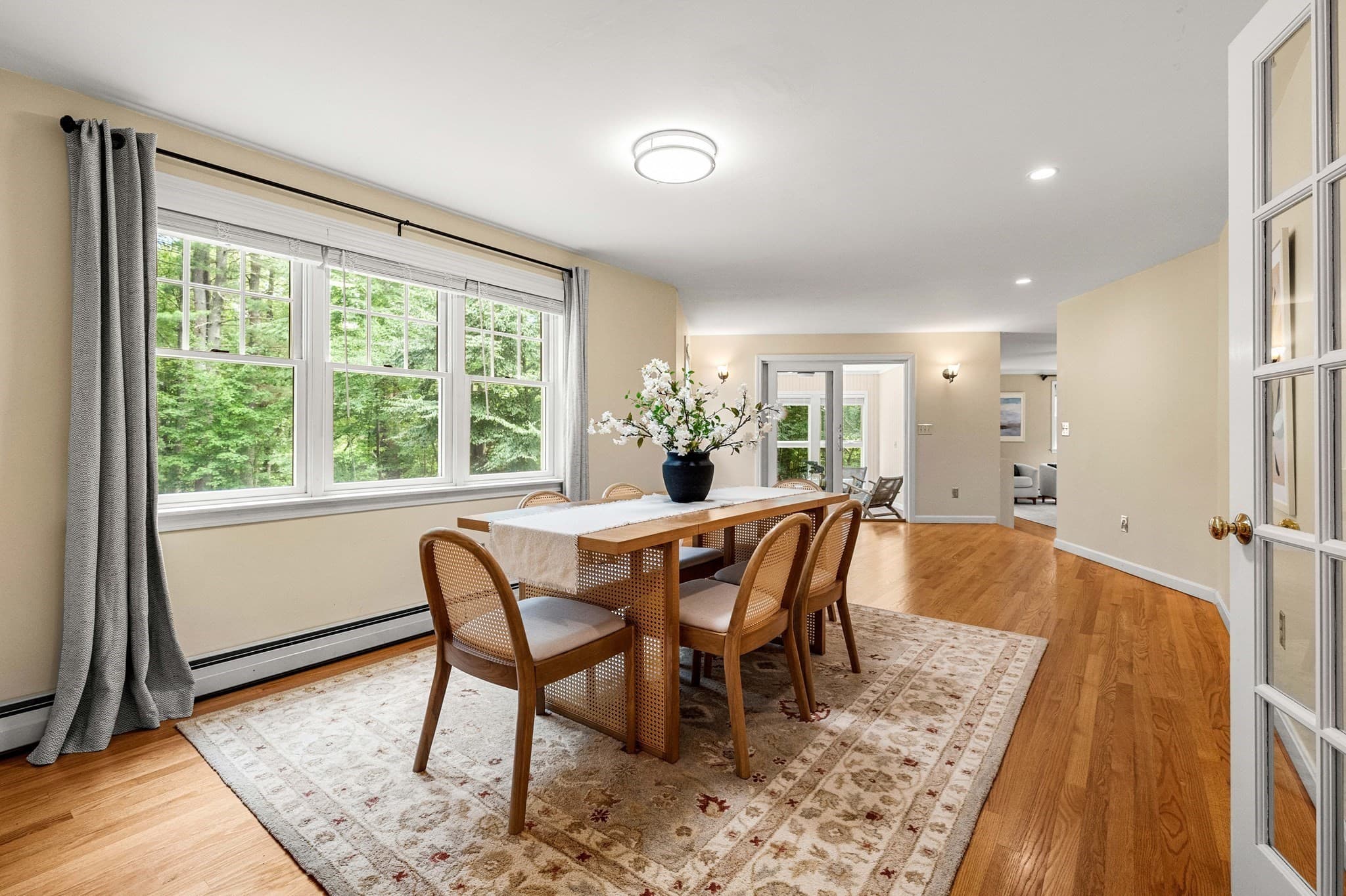 Single Family Residence at 132 Cold Spring Rd, Westford MA 01886, Westford, photo 10 of 42