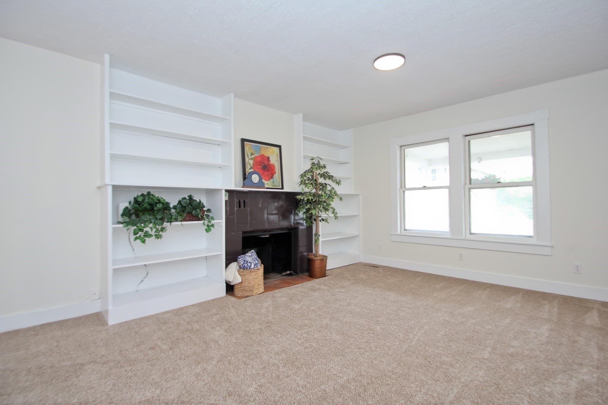Single Family Residence at 38 Virginia Street, Springfield MA 01108, Springfield, photo 6 of 42