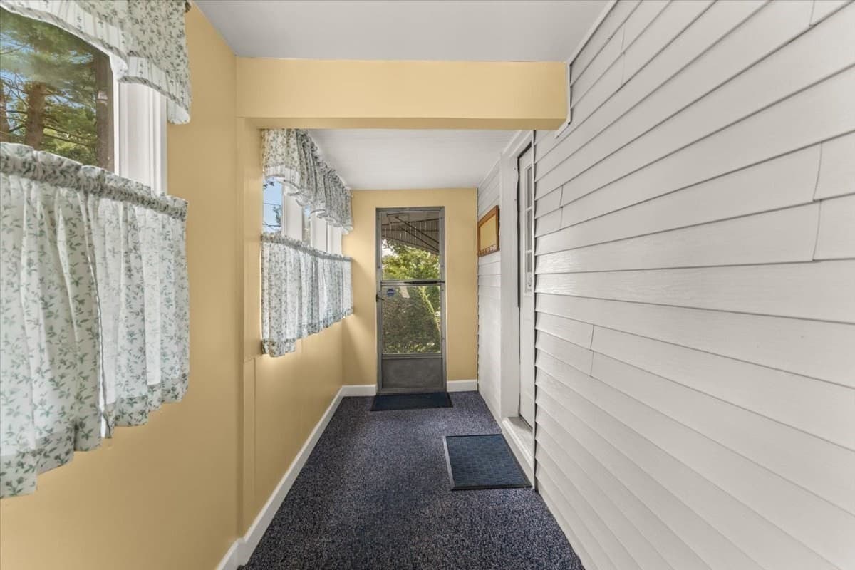 Single Family Residence at 48 Davis St, Taunton MA 02780, Taunton, photo 12 of 41