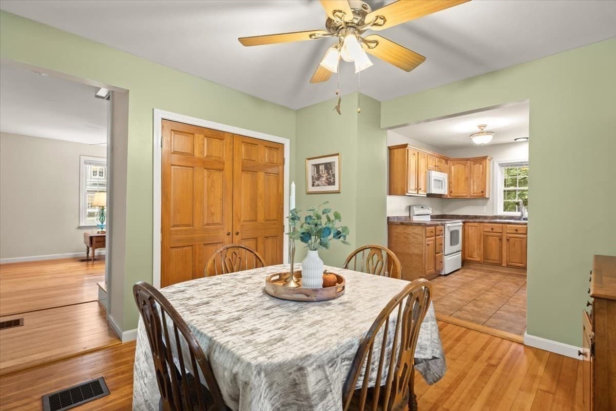 Single Family Residence at 48 Davis St, Taunton MA 02780, Taunton, photo 19 of 41