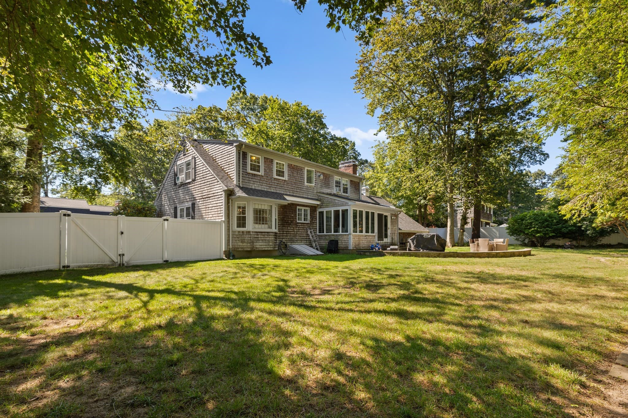 Single Family Residence at 53 Eleanor St, Dartmouth MA 02747, Dartmouth, photo 34 of 35