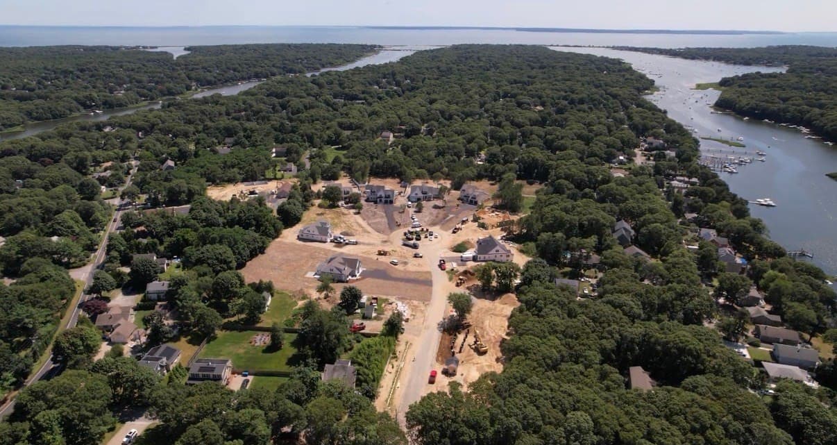 Single Family Residence at 3 Sailaway Lane, Falmouth MA 02536, Falmouth, photo 4 of 16