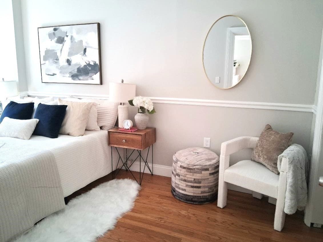 Condominium at 869 Beacon # 5, Boston MA 02215, photo 4 of 11