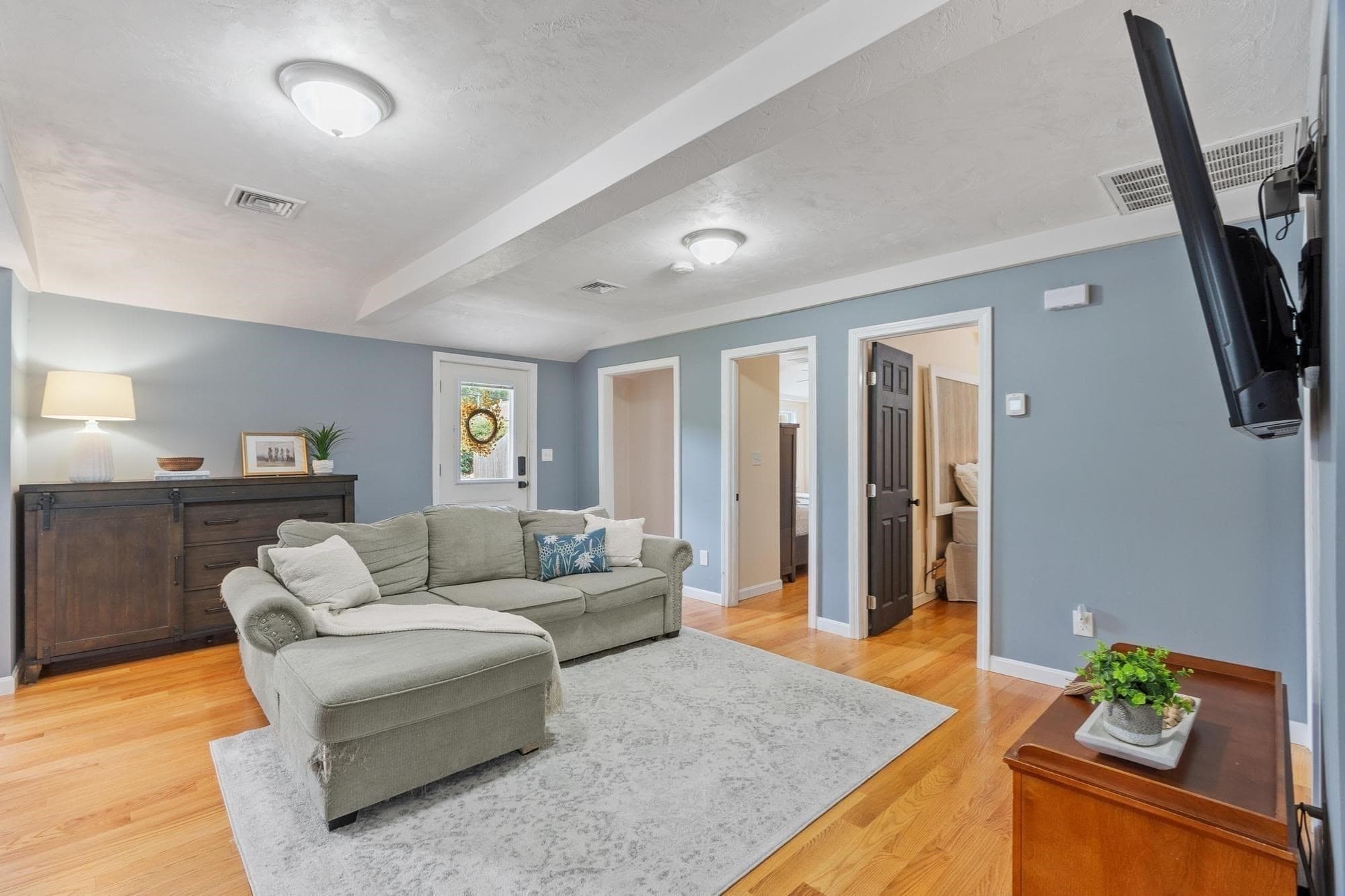 Single Family Residence at 51 Richardson Avenue, Dracut MA 01826, Dracut, photo 6 of 34