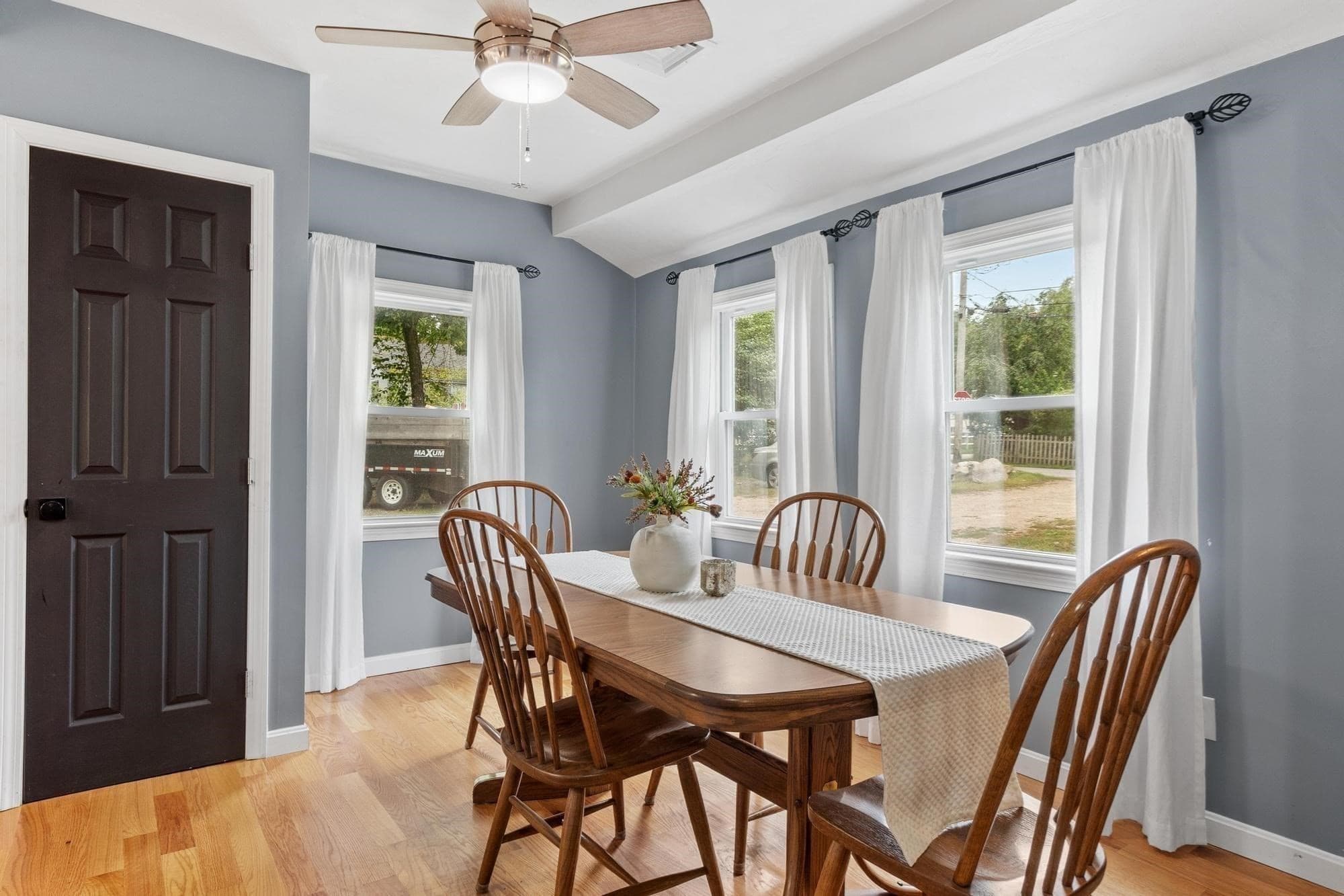 Single Family Residence at 51 Richardson Avenue, Dracut MA 01826, Dracut, photo 9 of 34