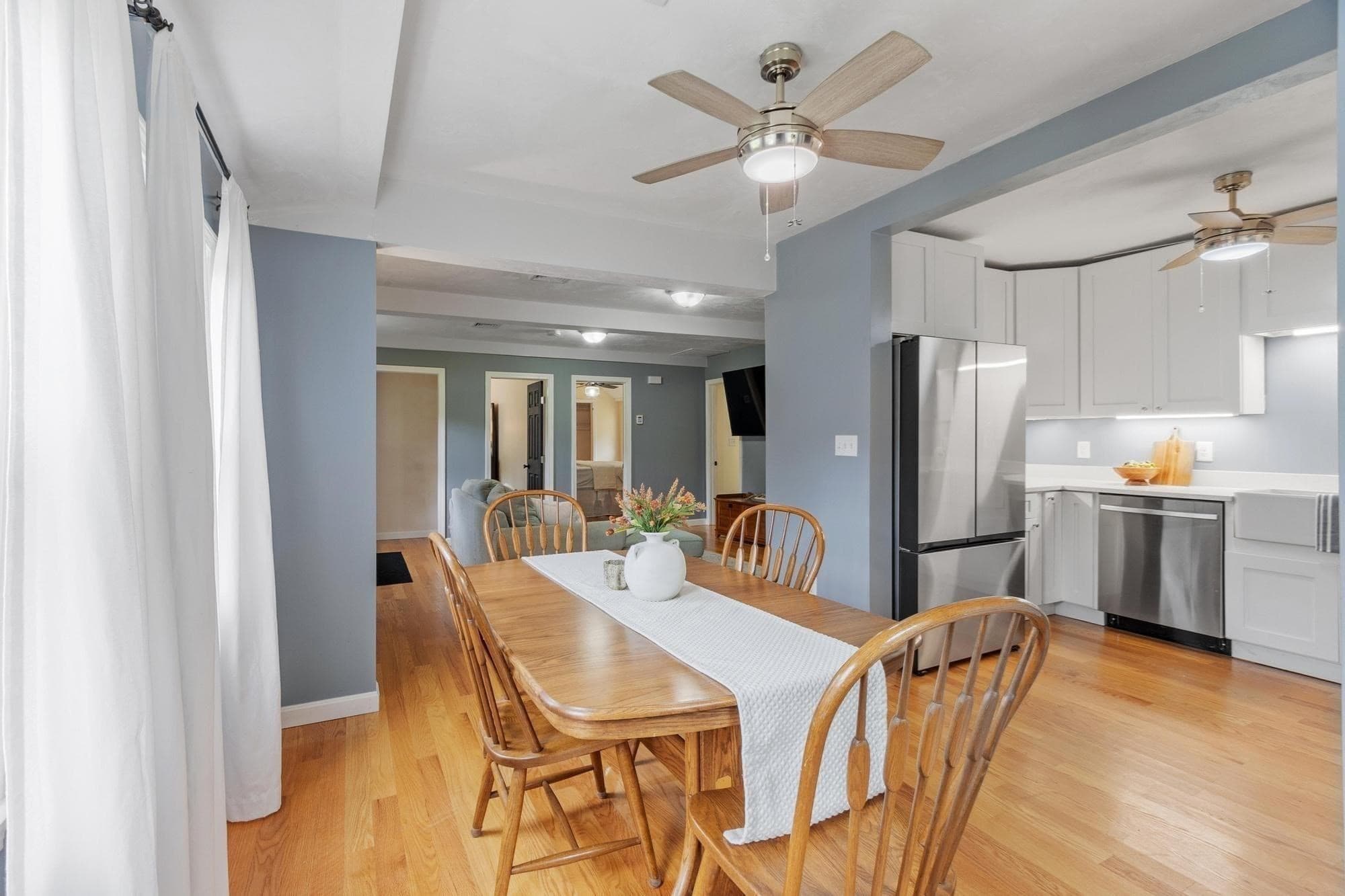 Single Family Residence at 51 Richardson Avenue, Dracut MA 01826, Dracut, photo 11 of 34