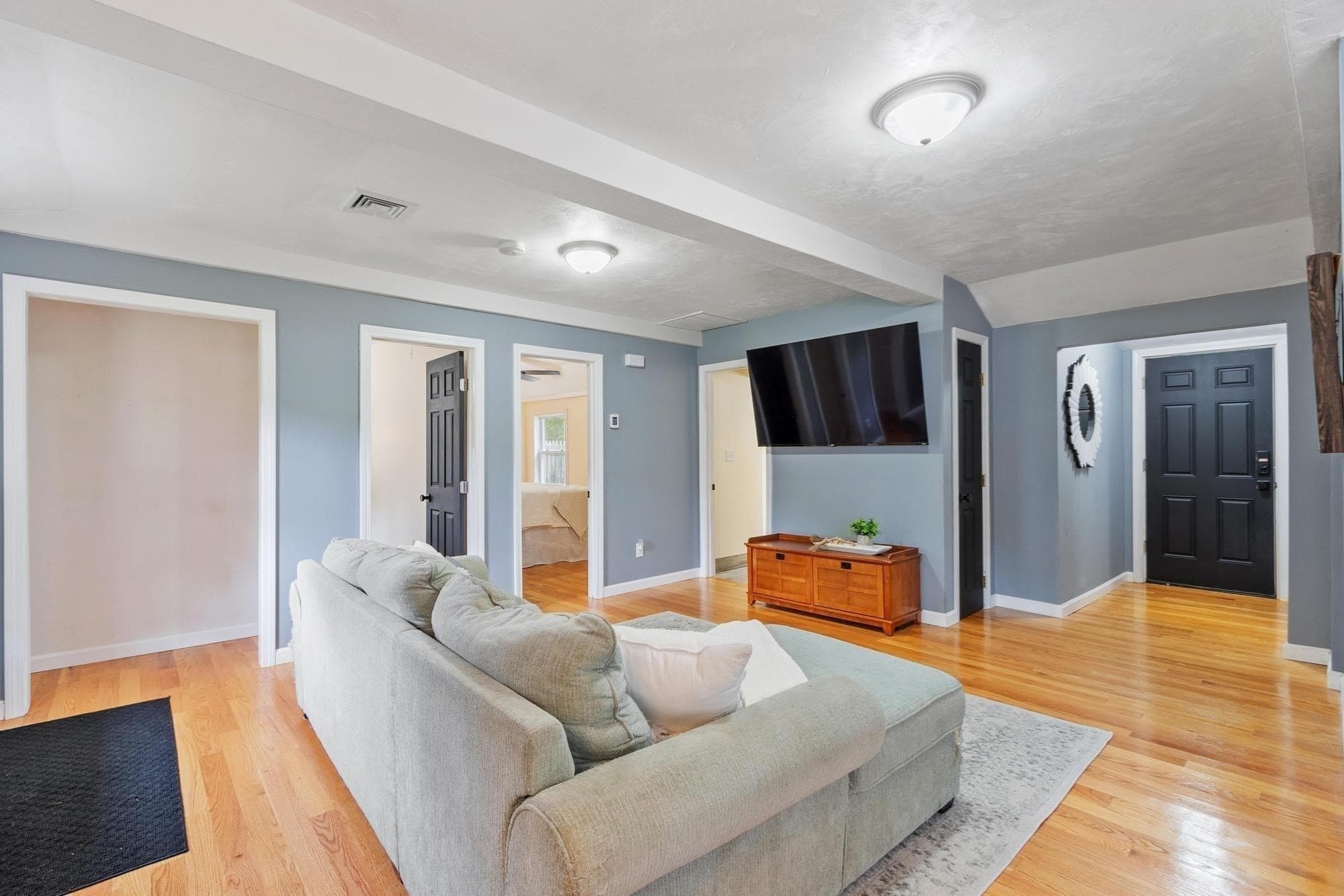 Single Family Residence at 51 Richardson Avenue, Dracut MA 01826, Dracut, photo 8 of 34