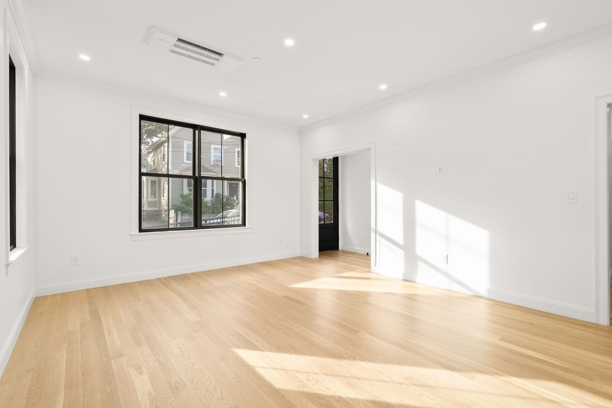Condominium at 27 Shepard # 1, Boston MA 02135, photo 6 of 37