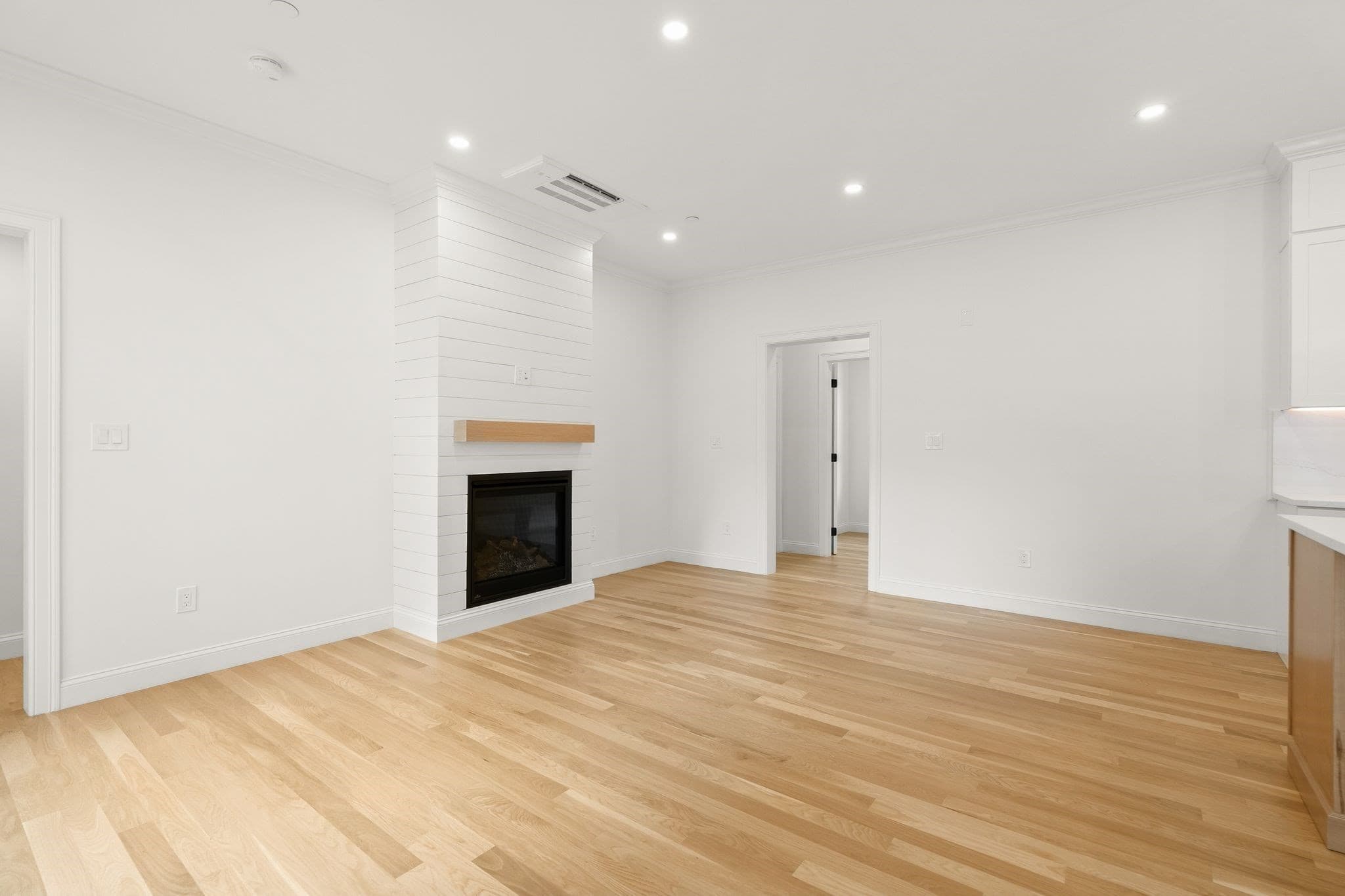 Condominium at 27 Shepard St # 3, Boston MA 02135, photo 6 of 38