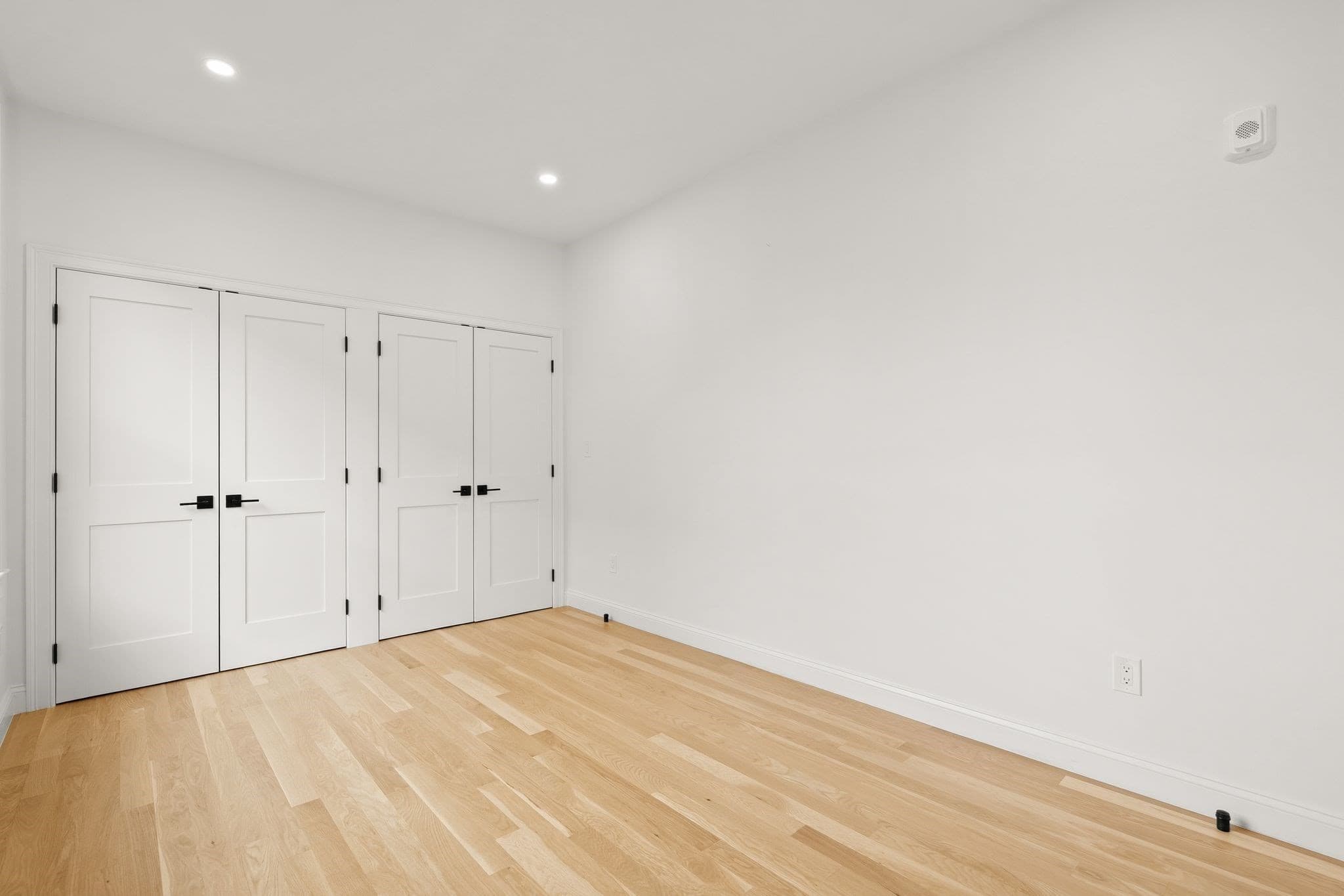 Condominium at 27 Shepard St # 3, Boston MA 02135, photo 17 of 38
